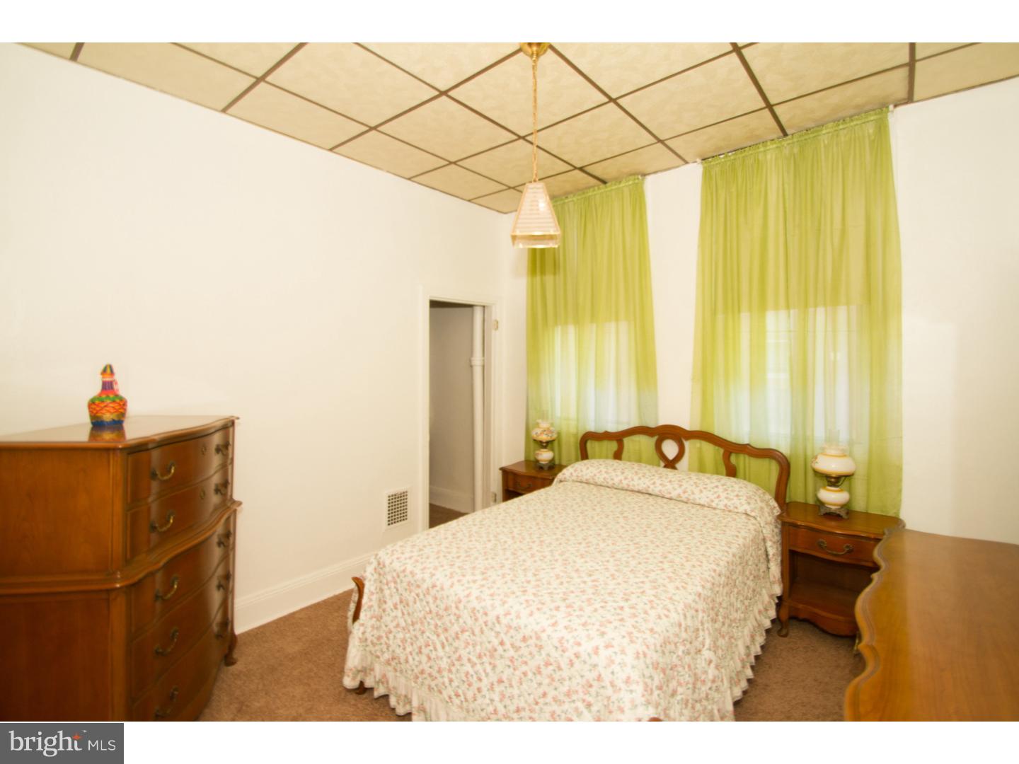 POINT BREEZE - Residential