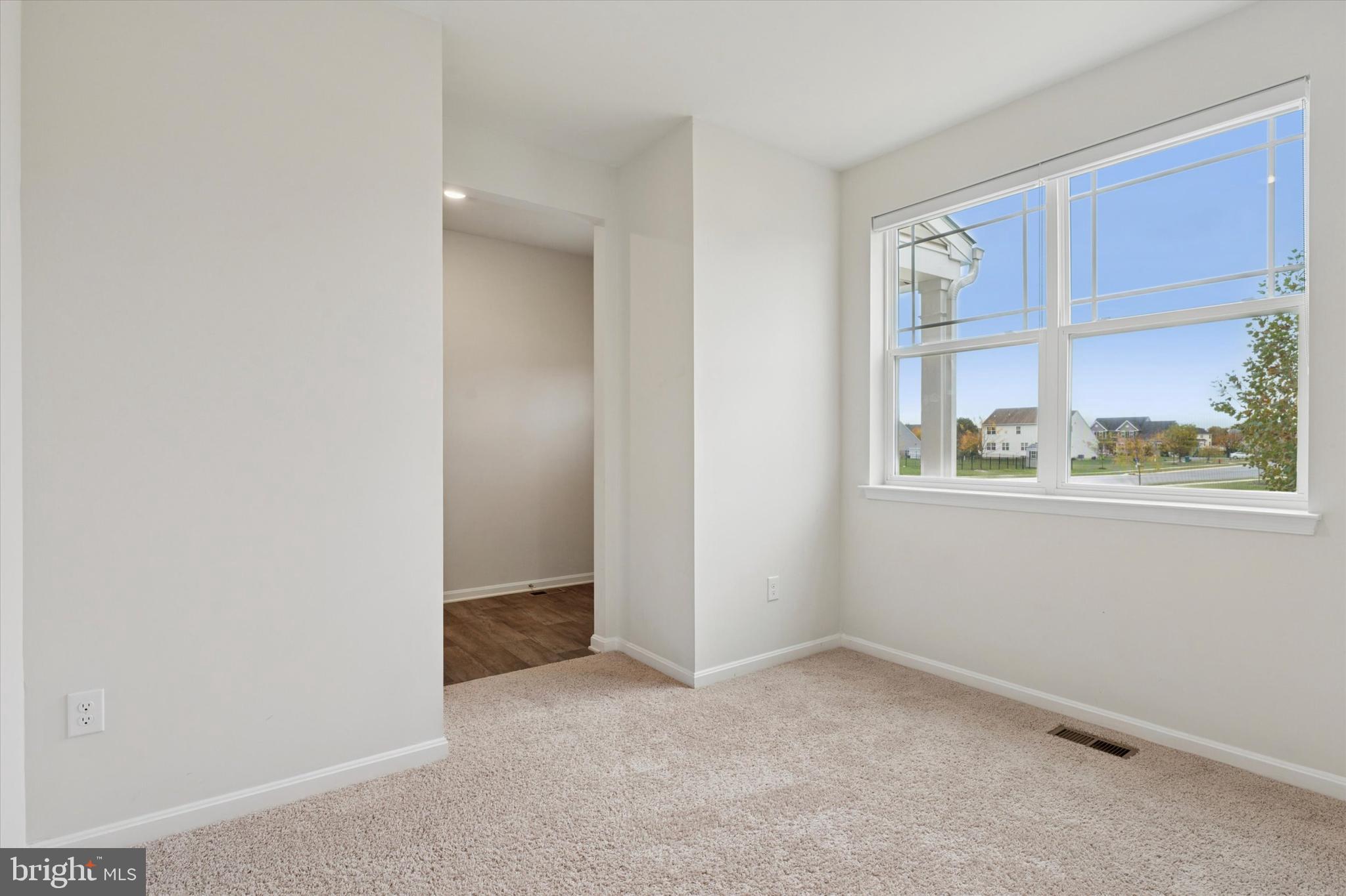 SHANNON COVE - Residential