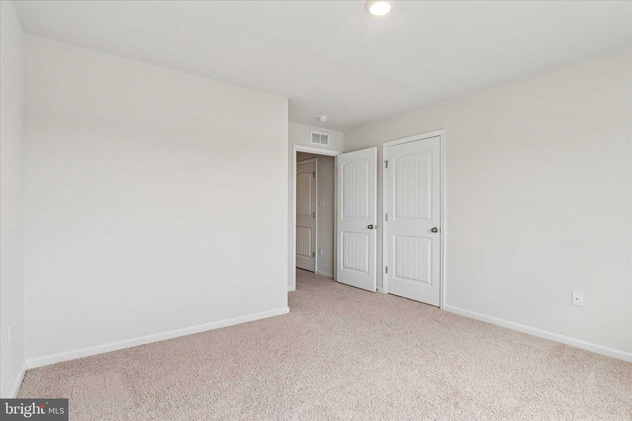 SHANNON COVE - Residential