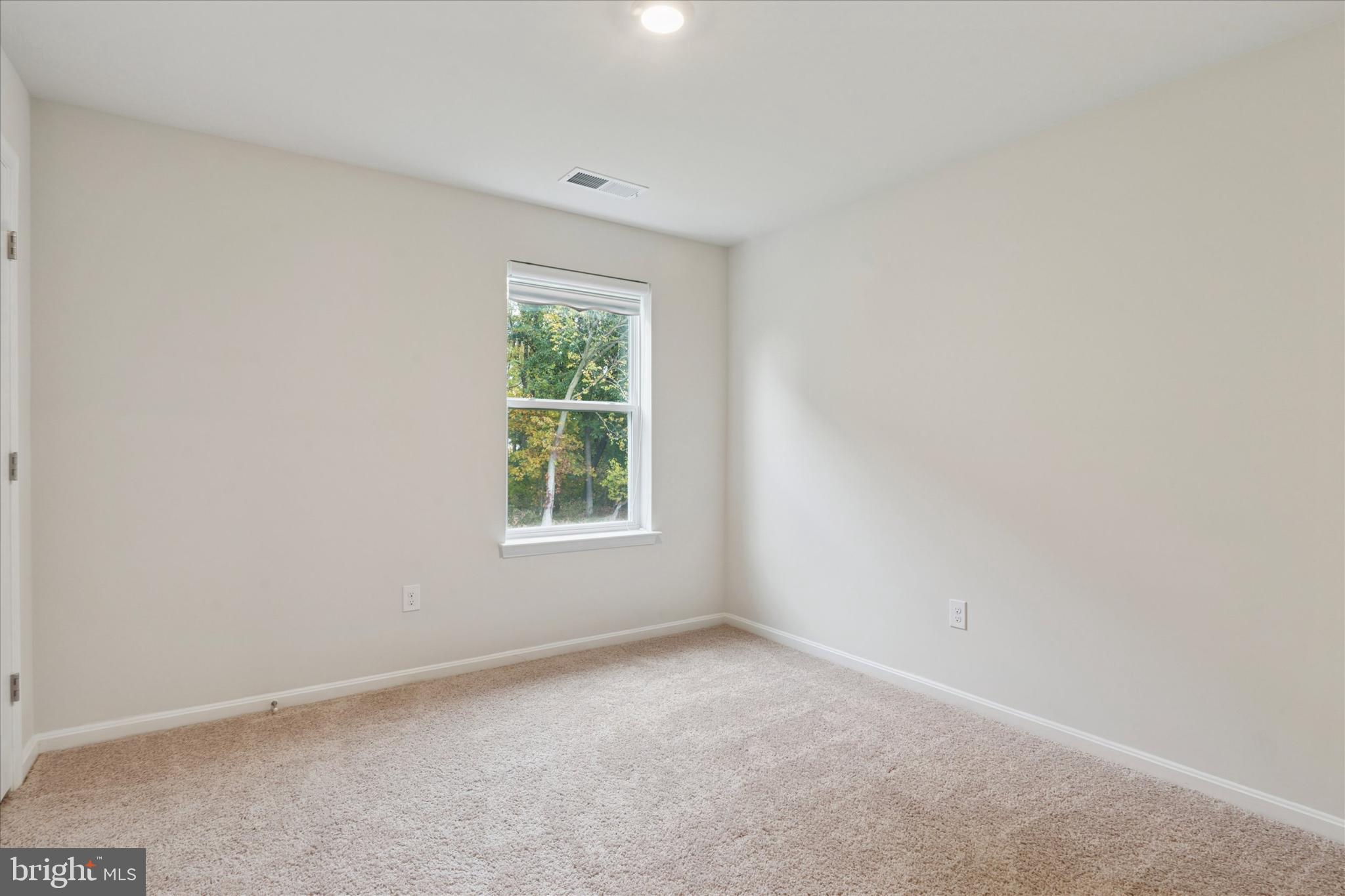 SHANNON COVE - Residential