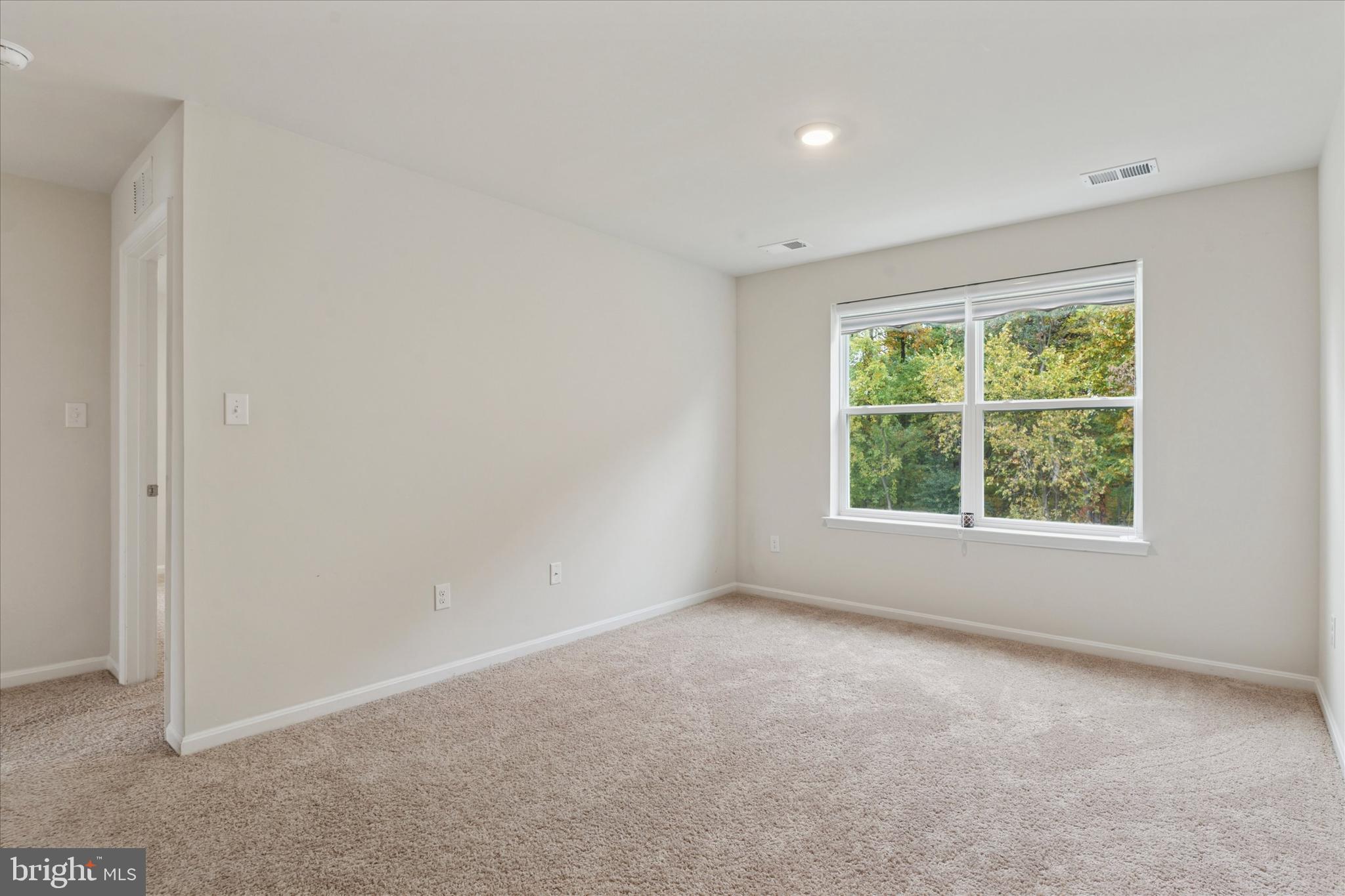 SHANNON COVE - Residential