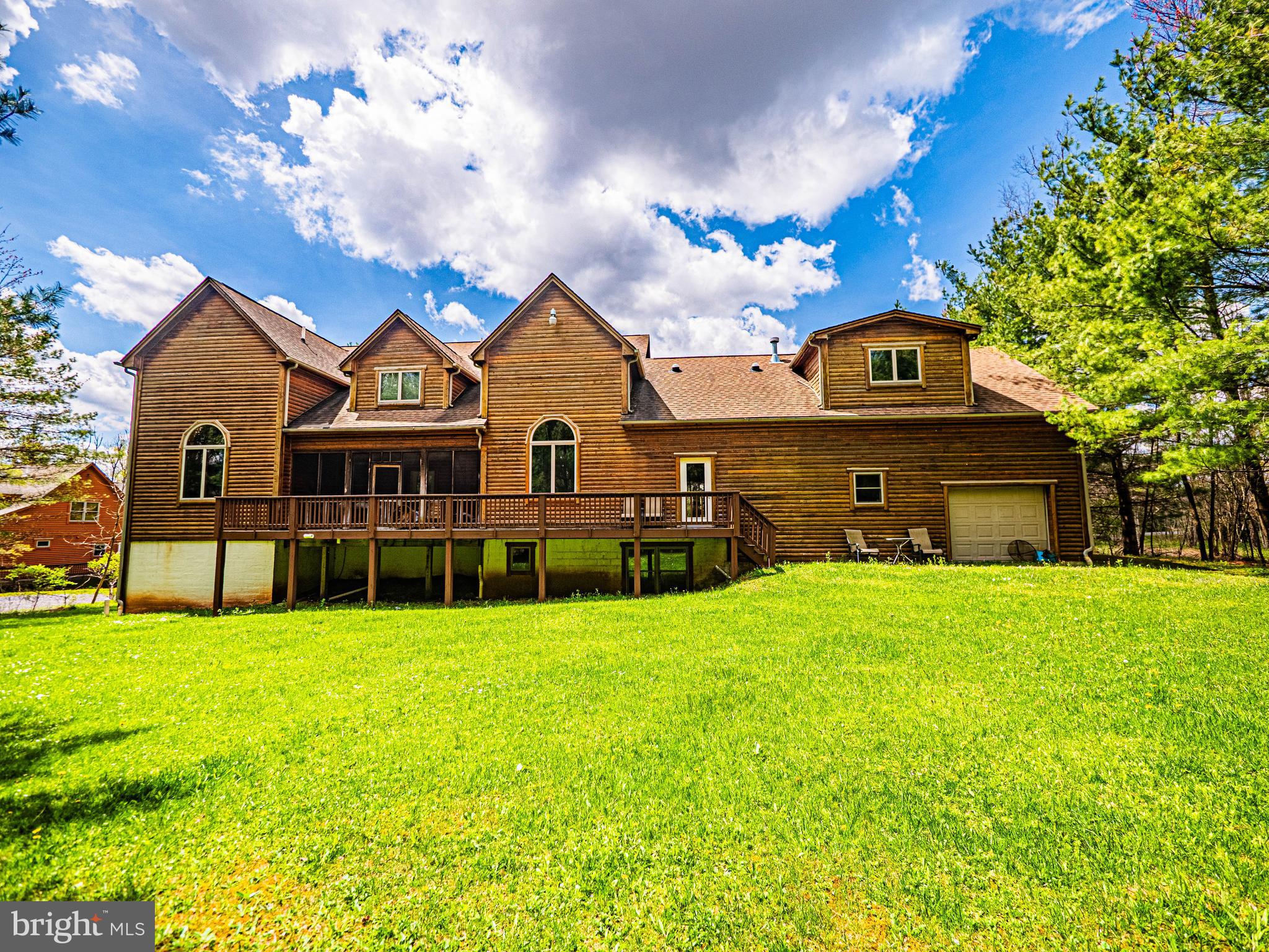 RED OAKS - Residential