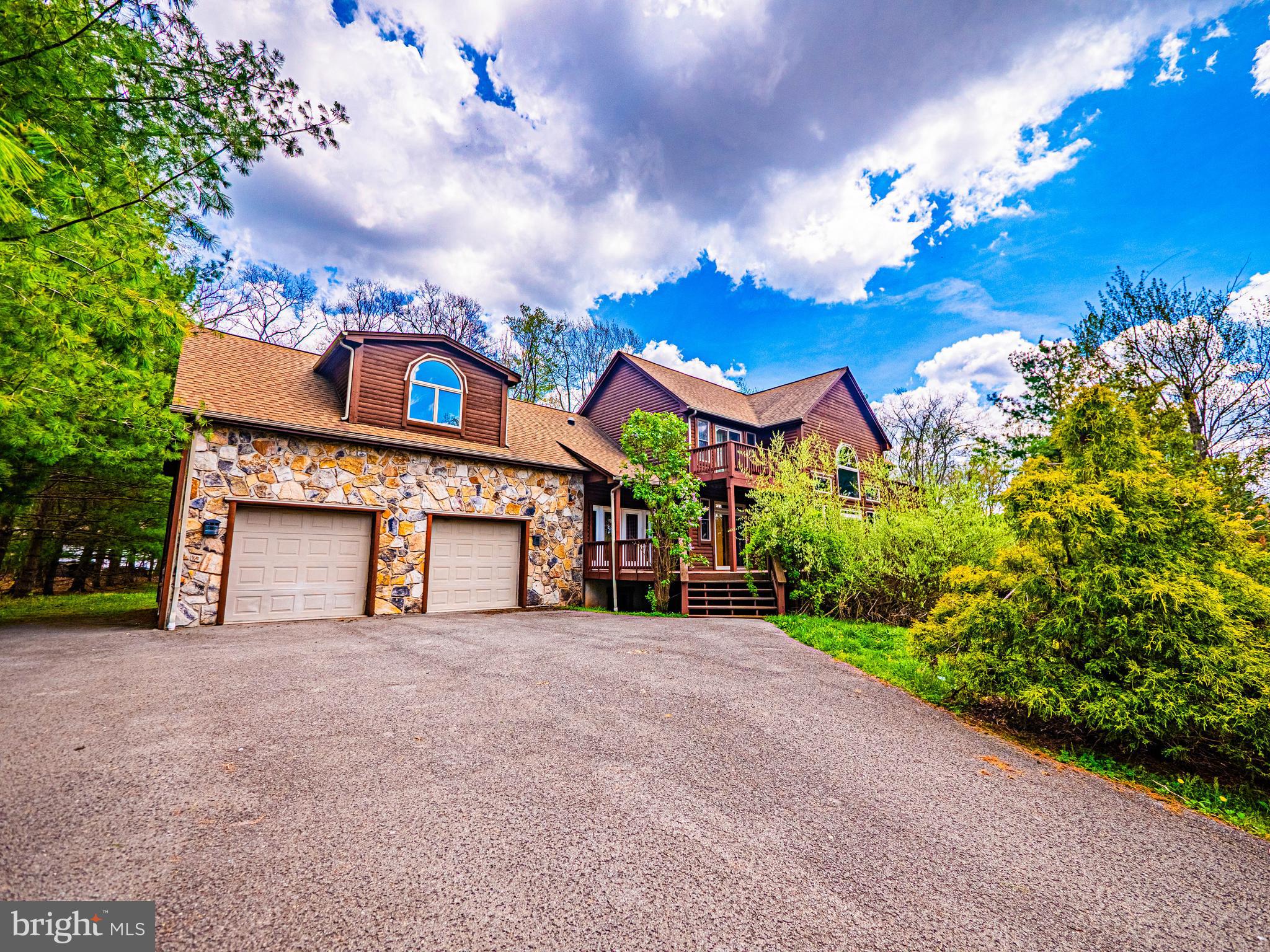 RED OAKS - Residential