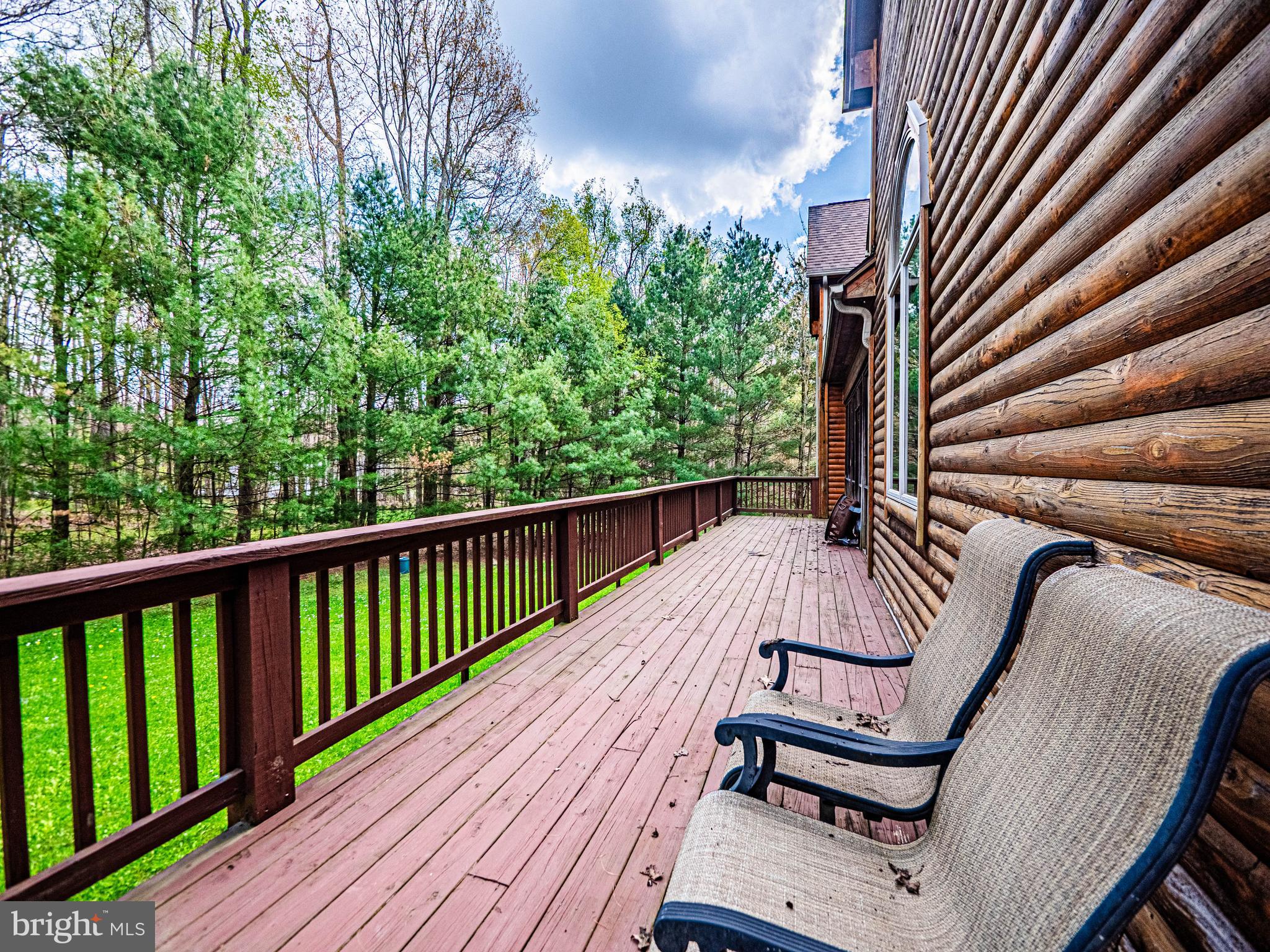 RED OAKS - Residential
