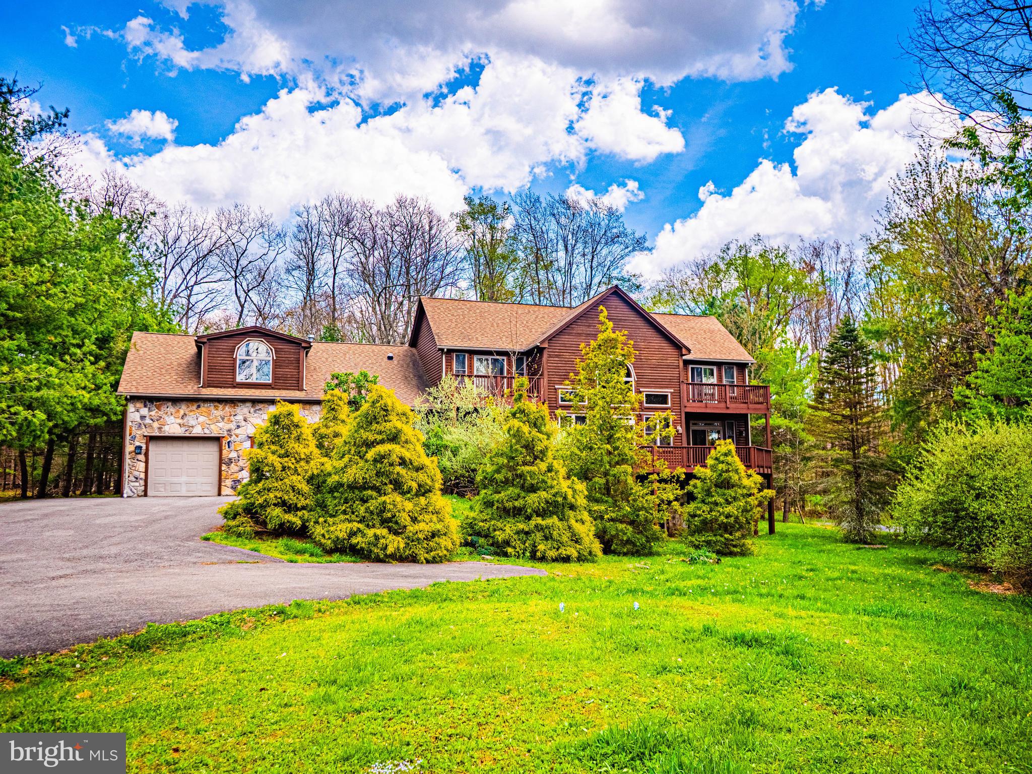 RED OAKS - Residential