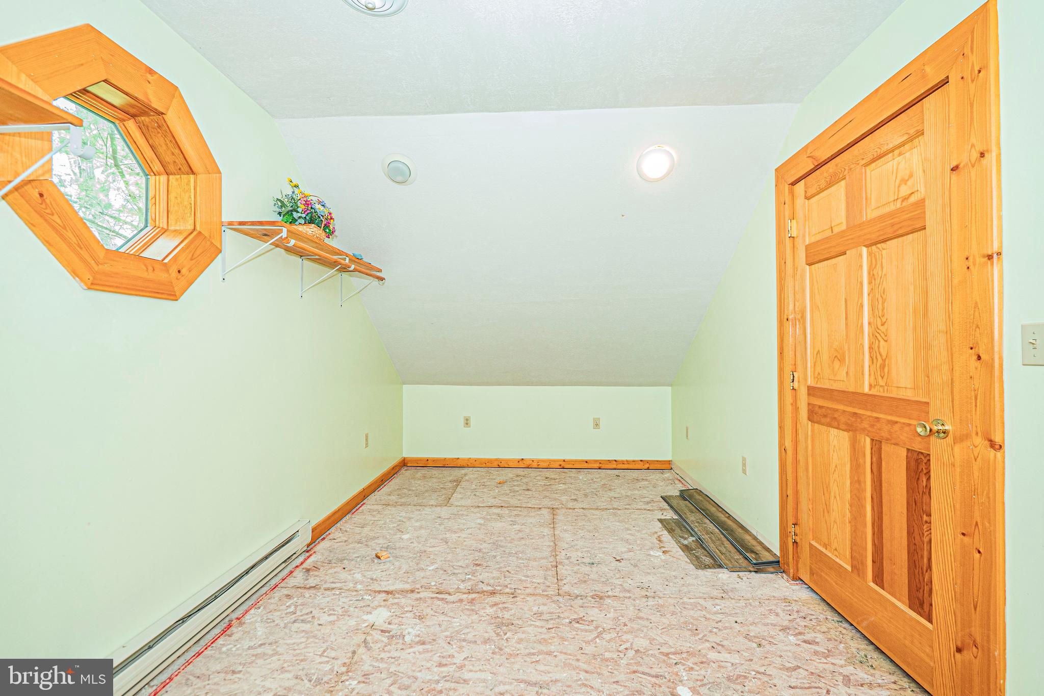 RED OAKS - Residential