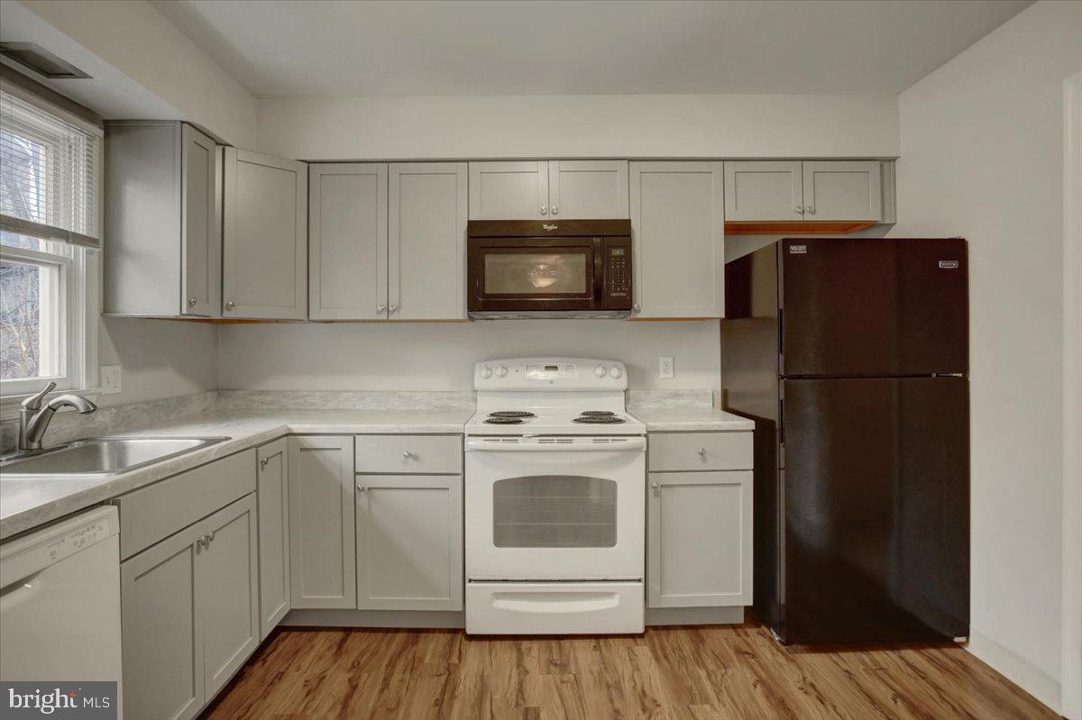 SALEM PARK - Residential