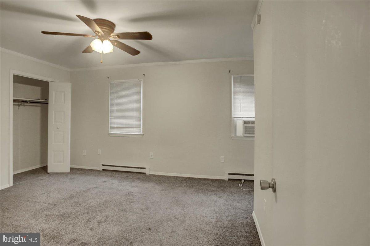 SALEM PARK - Residential