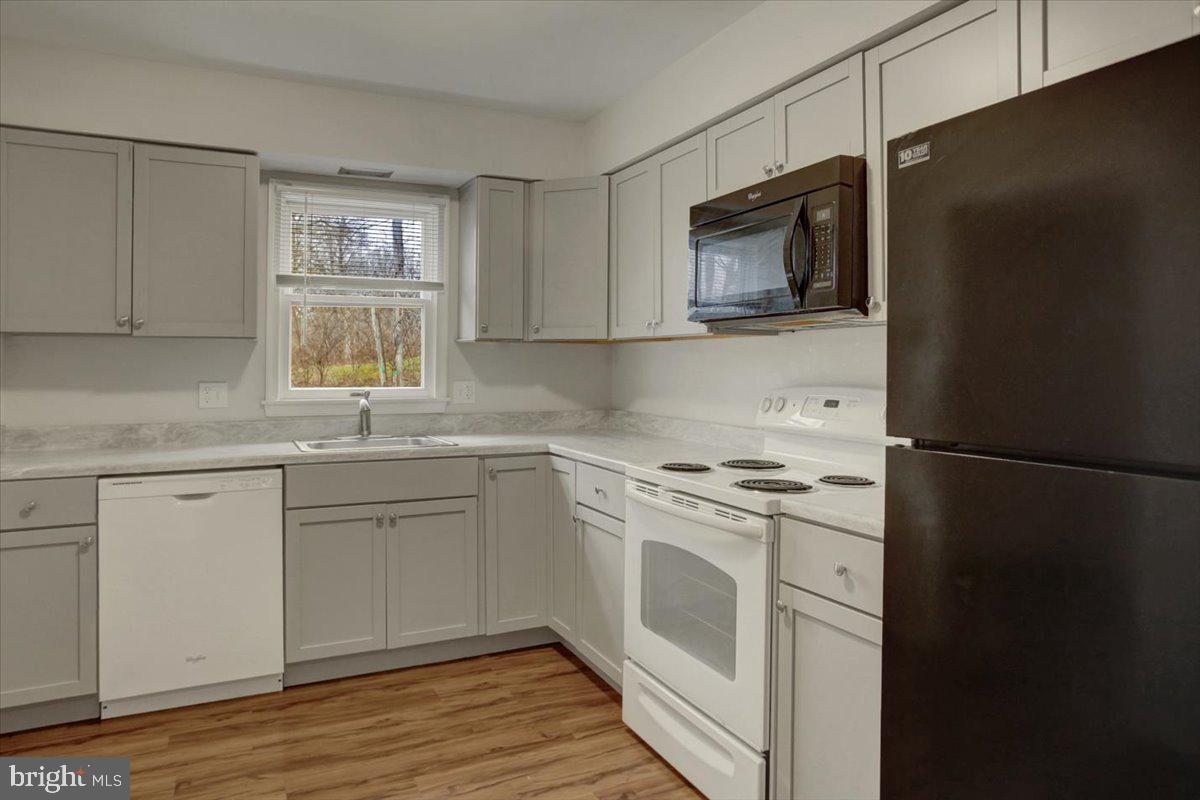 SALEM PARK - Residential