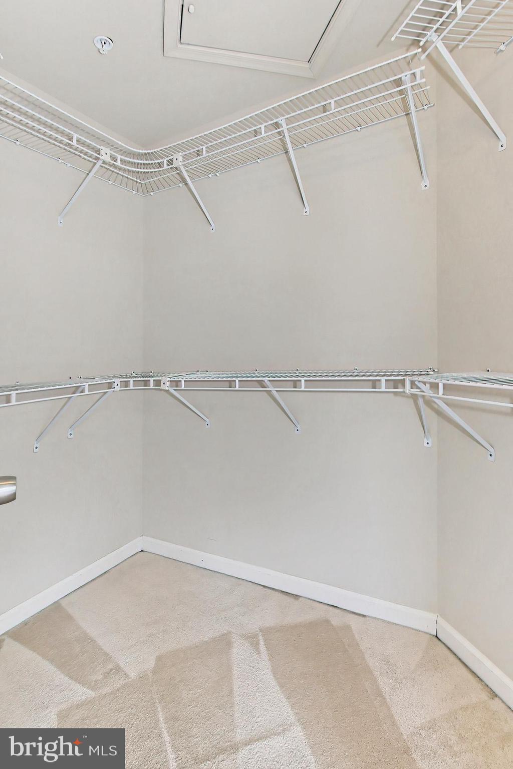 CAMERON STATION - Residential Lease