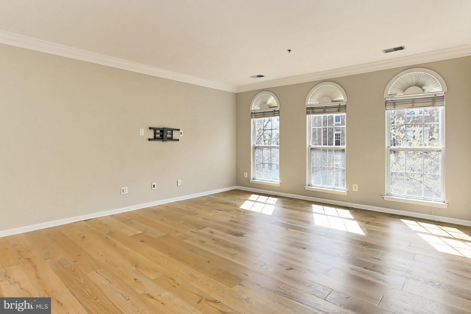 CAMERON STATION - Residential Lease