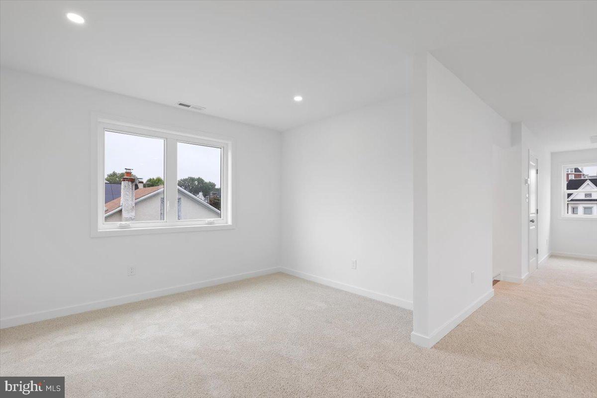 CONSHOHOCKEN - Residential