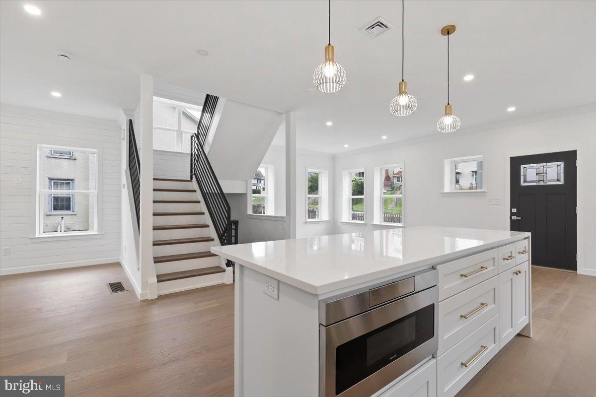 CONSHOHOCKEN - Residential