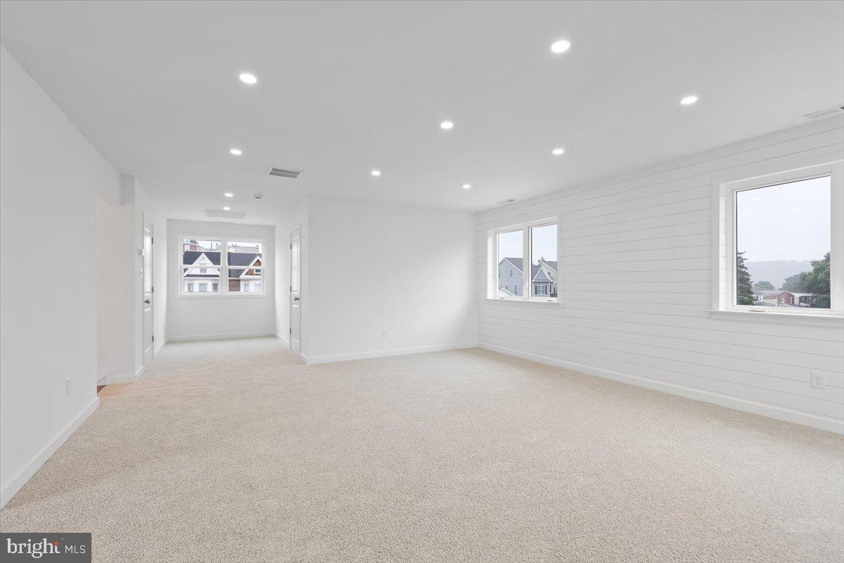 CONSHOHOCKEN - Residential