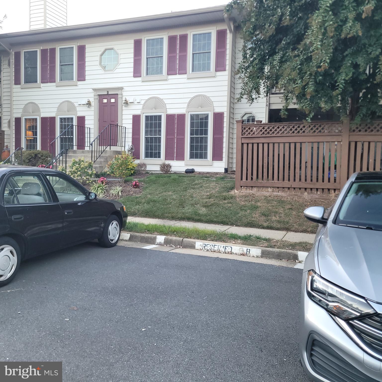 ESSEX HOUSE - Residential Lease