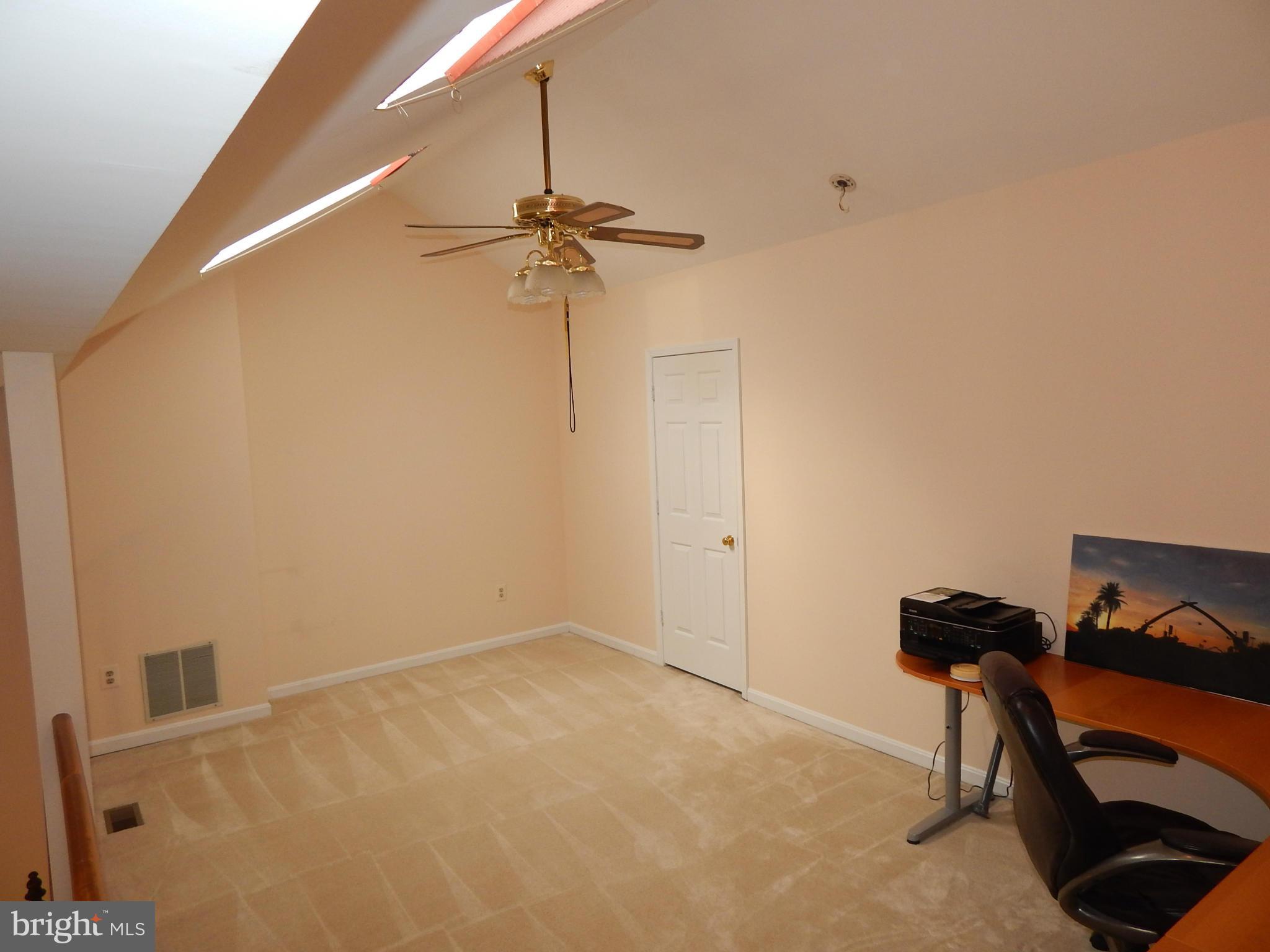 PINECREST - Residential