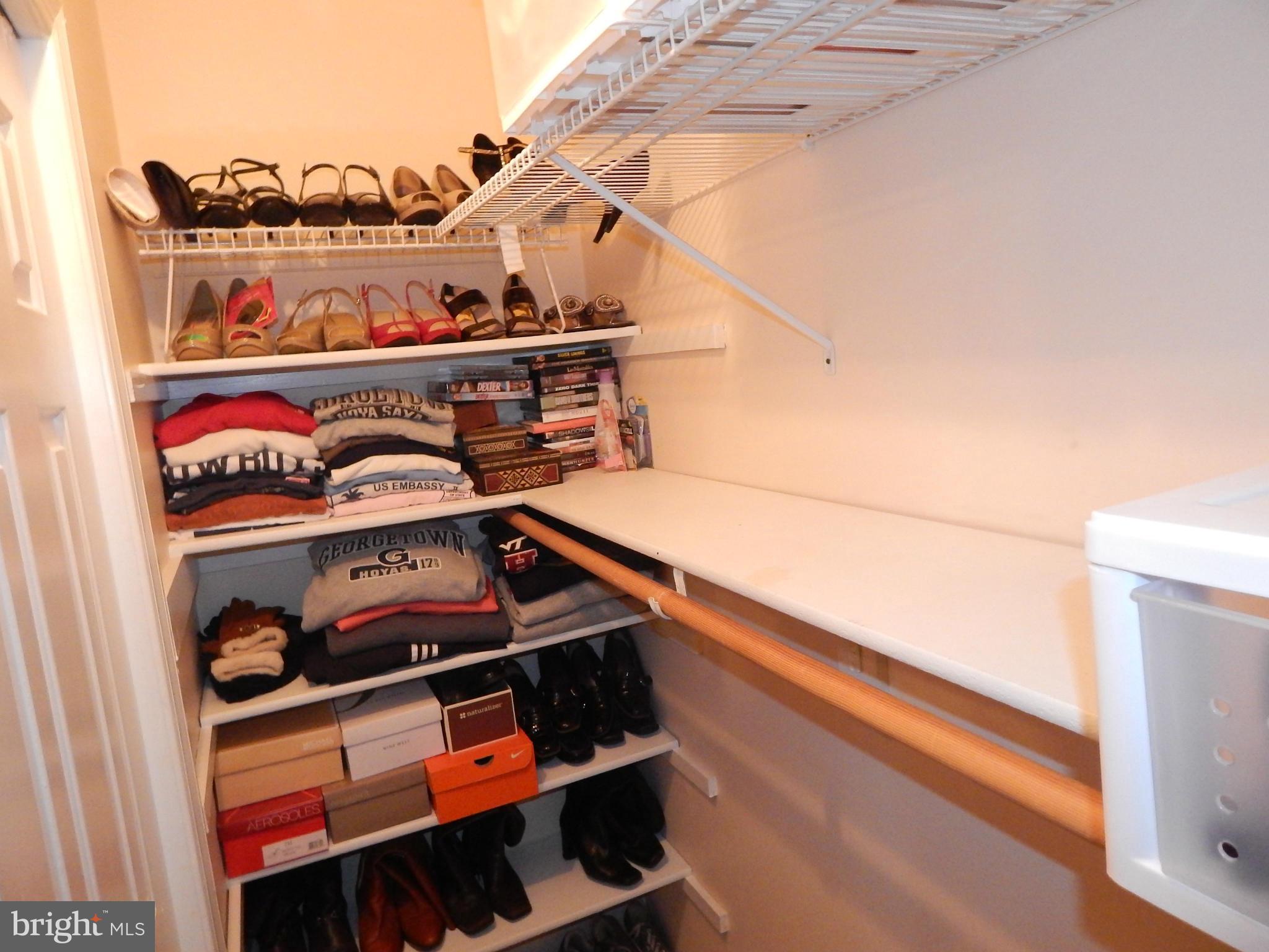 PINECREST - Residential