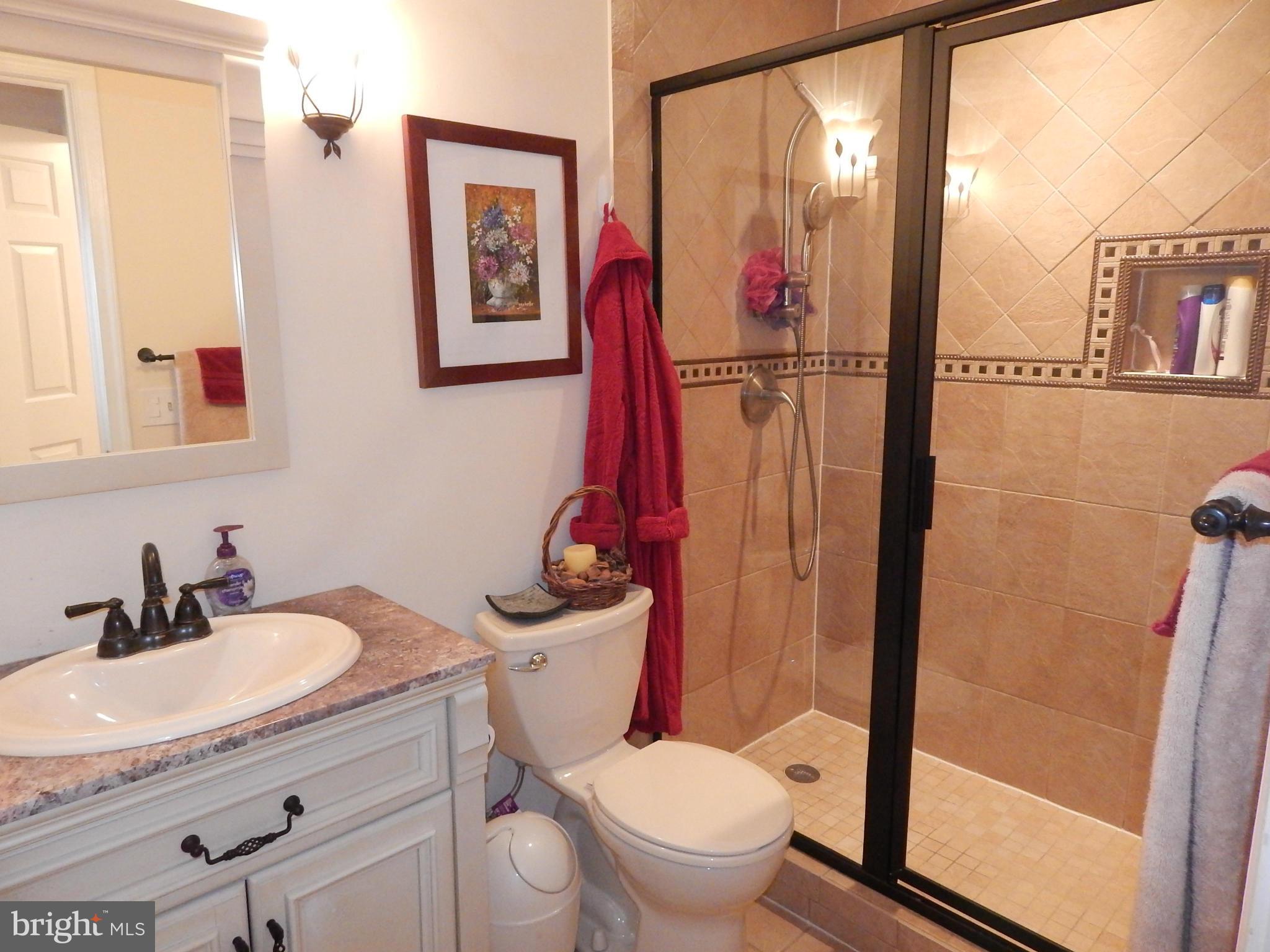 PINECREST - Residential