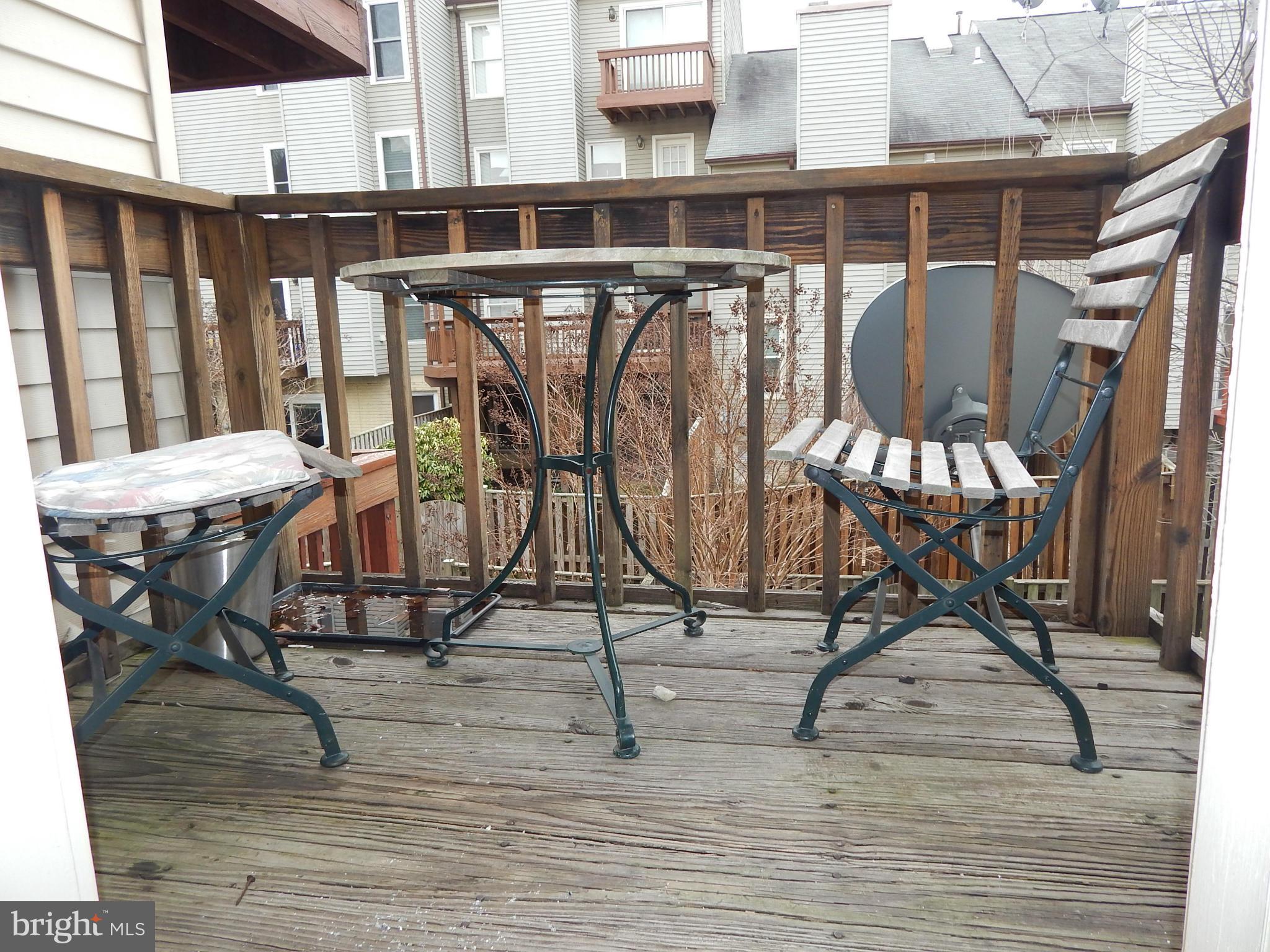 PINECREST - Residential