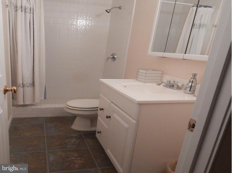 PINECREST - Residential