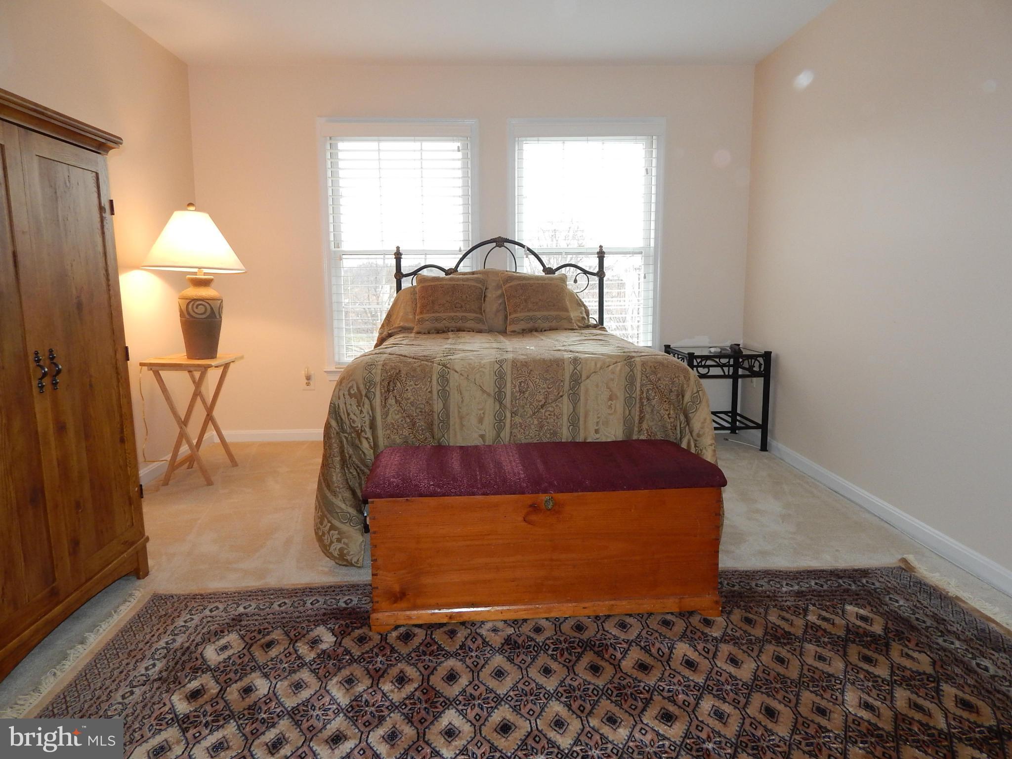 PINECREST - Residential