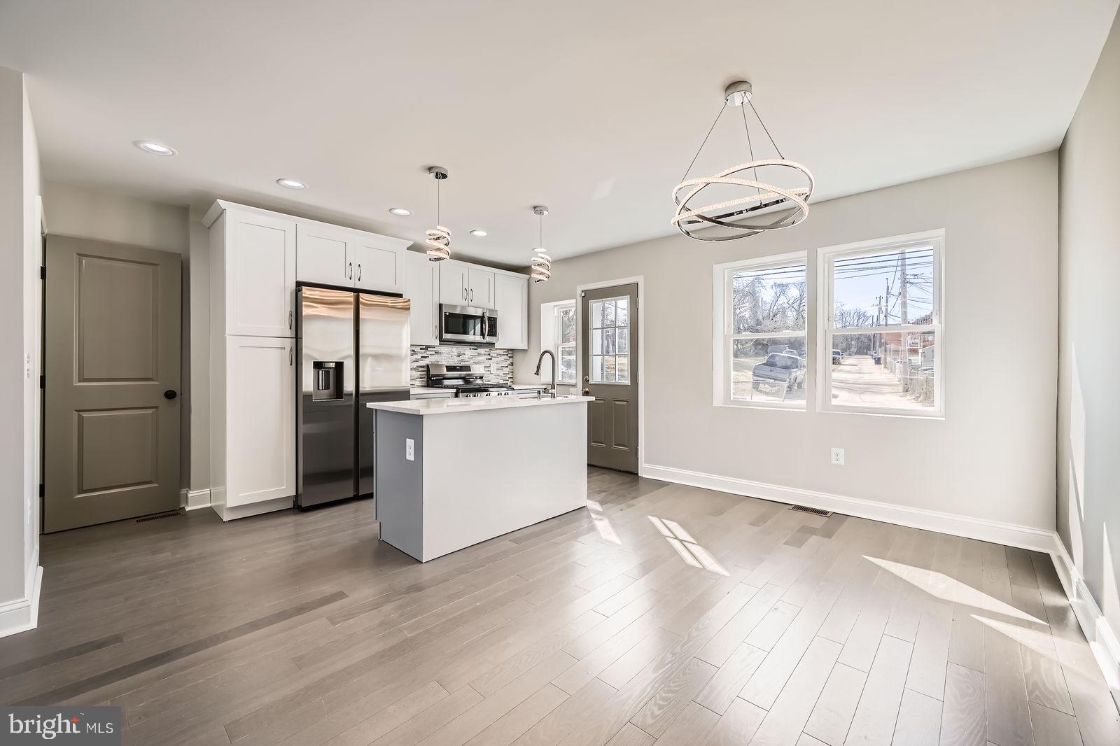 EDGECOMB - Residential