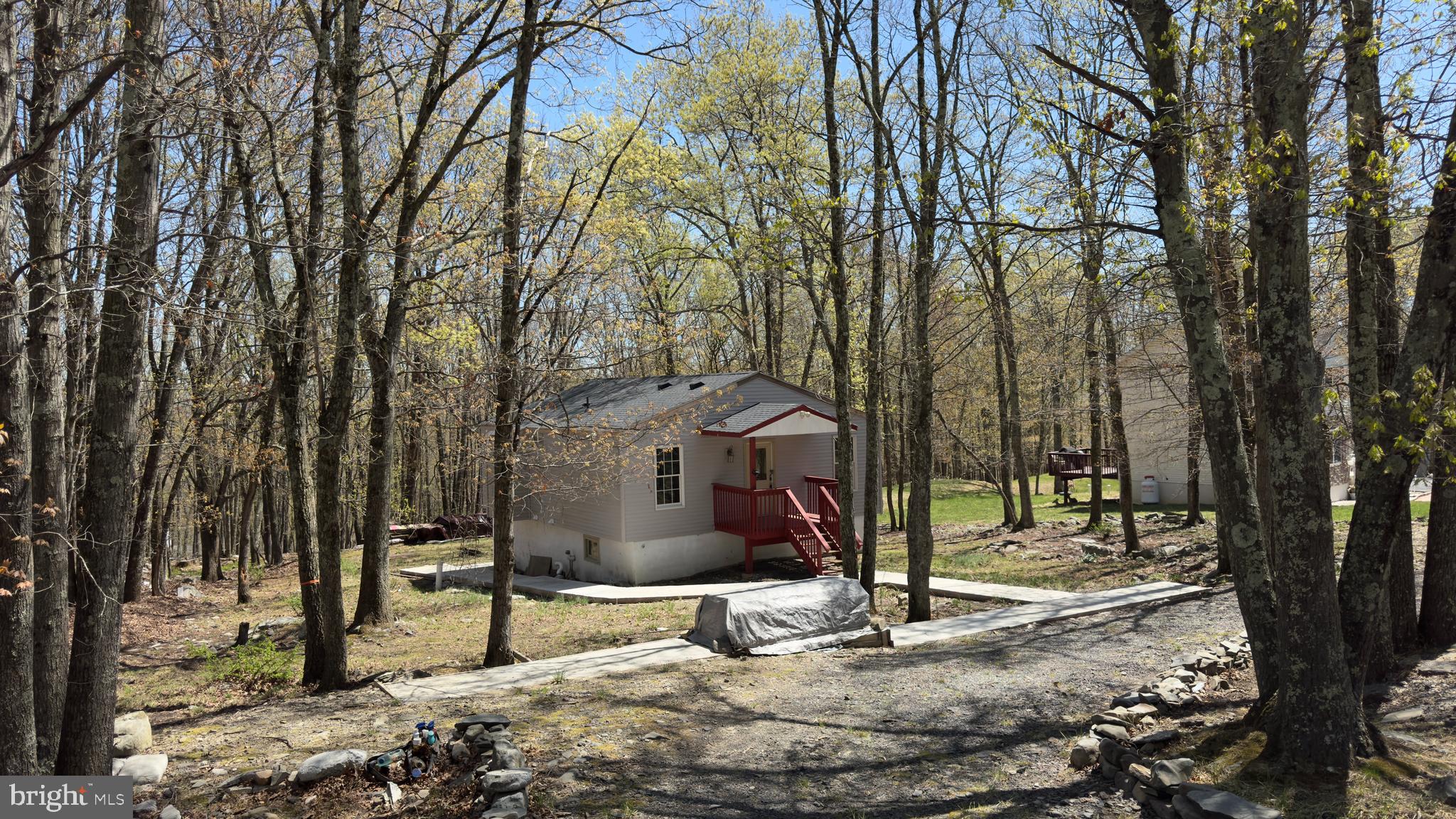 PINE RIDGE - Residential