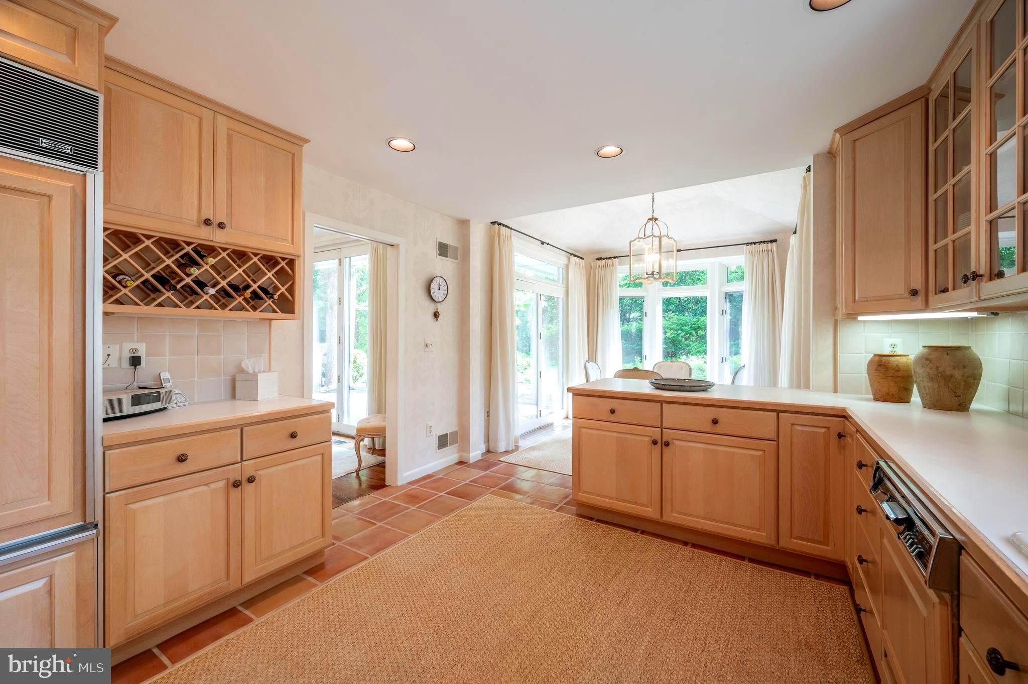 SALONA VILLAGE - Residential