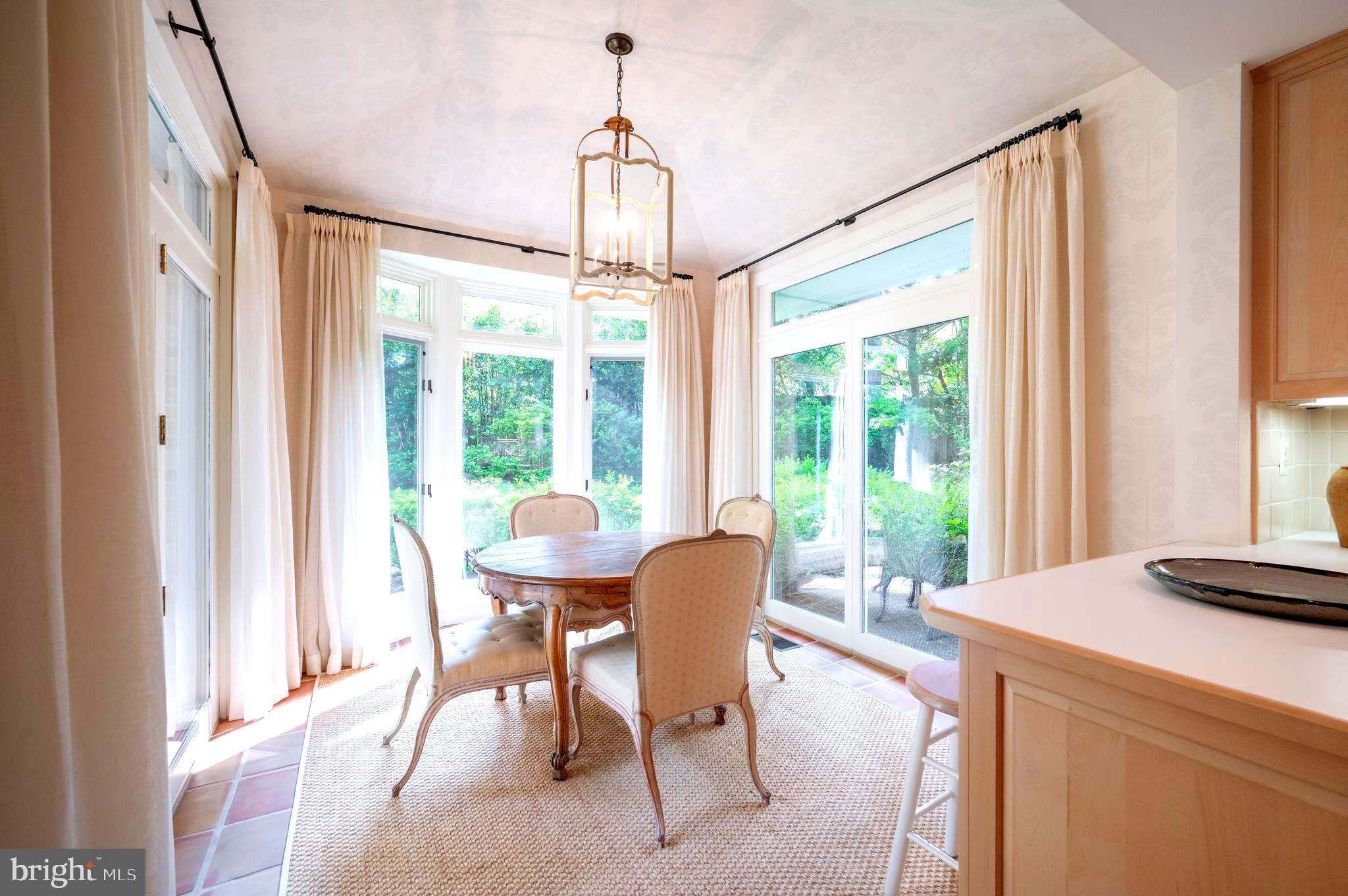 SALONA VILLAGE - Residential