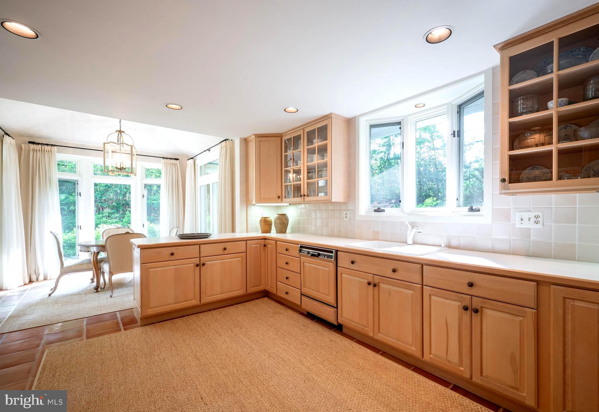 SALONA VILLAGE - Residential