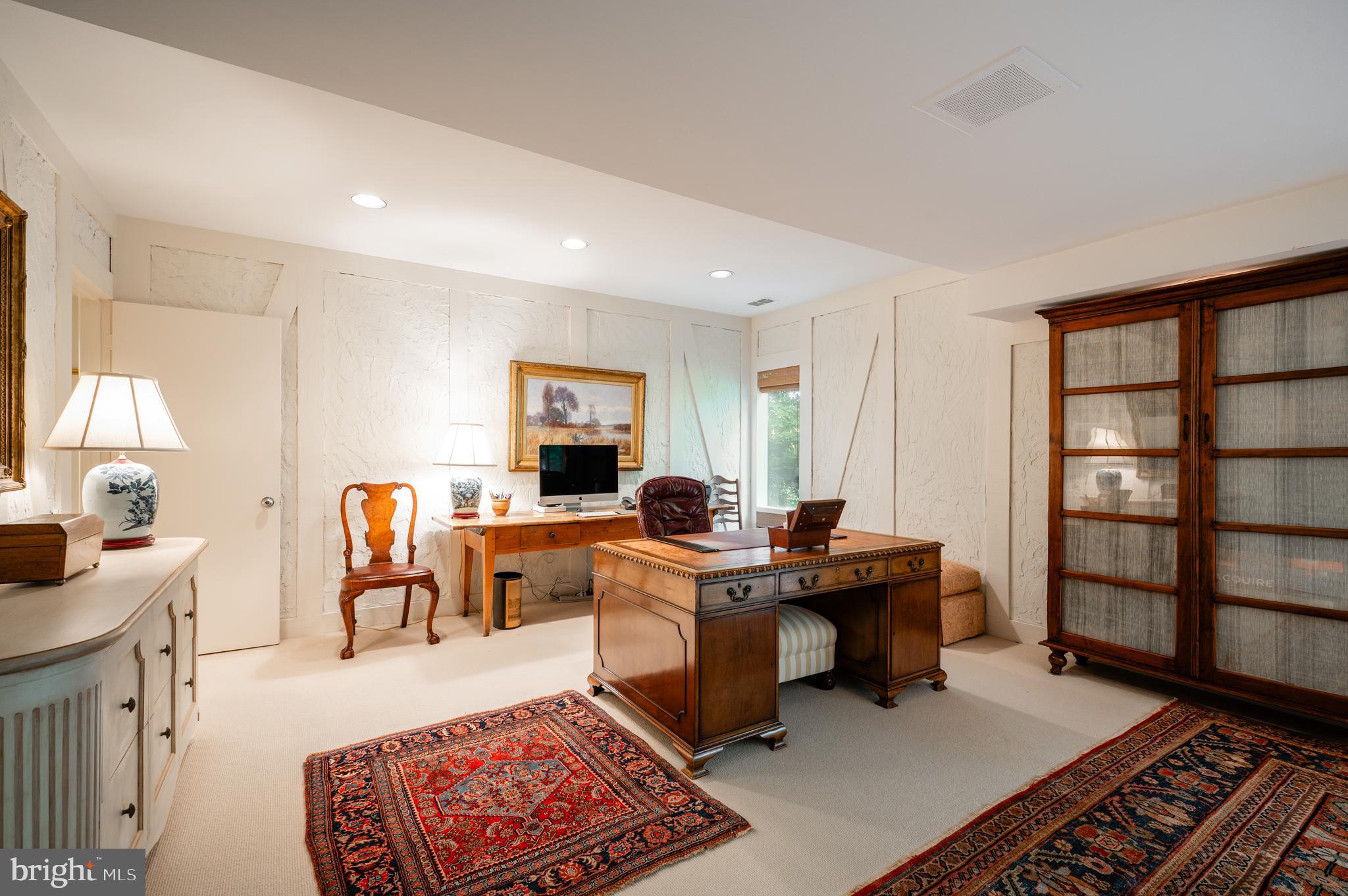 SALONA VILLAGE - Residential