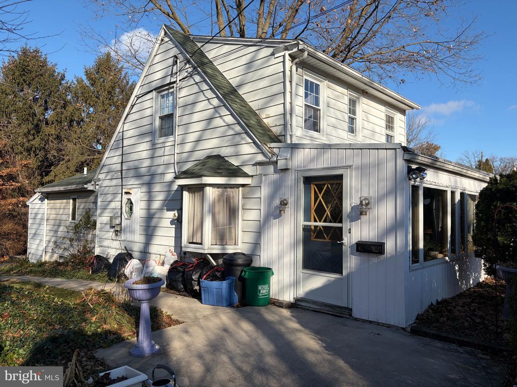 Photo of 245 S Reading Road, EPHRATA, PA 17522 (MLS # PALA2080274)