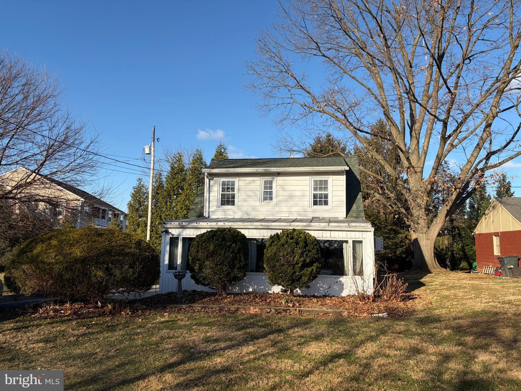 Photo of 245 S Reading Road, EPHRATA, PA 17522 (MLS # PALA2080274)