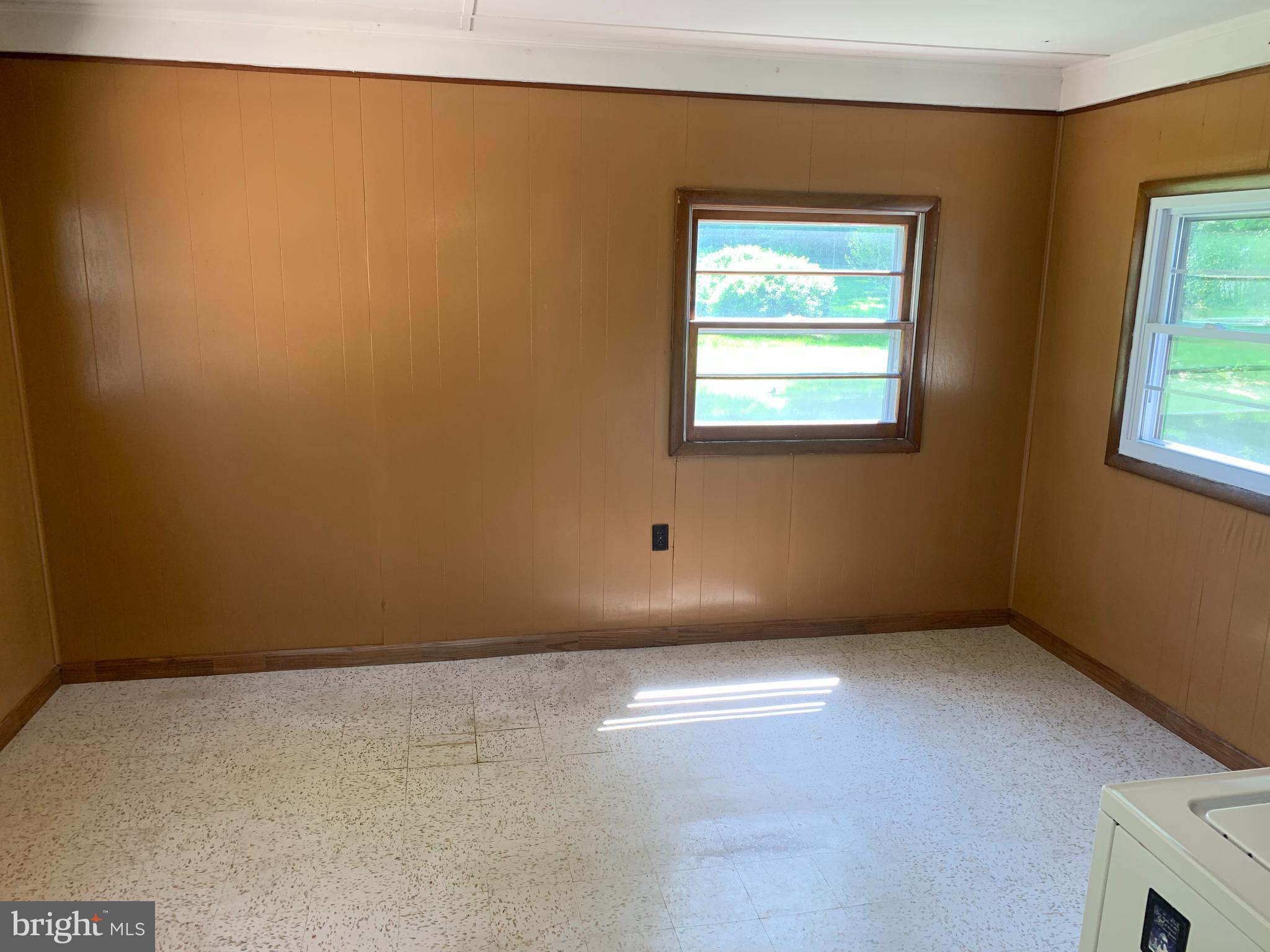 HILLMOUNT - Residential