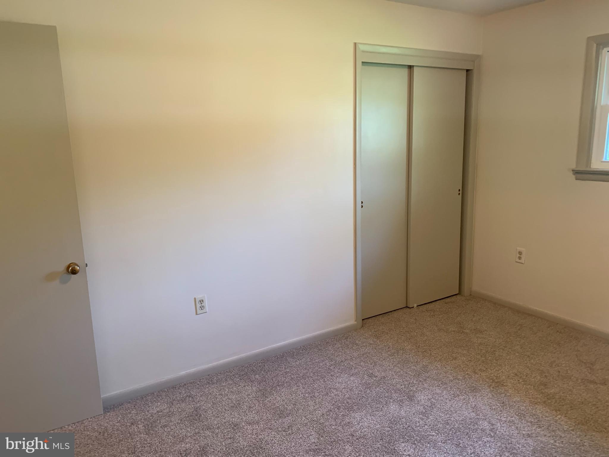 HILLMOUNT - Residential