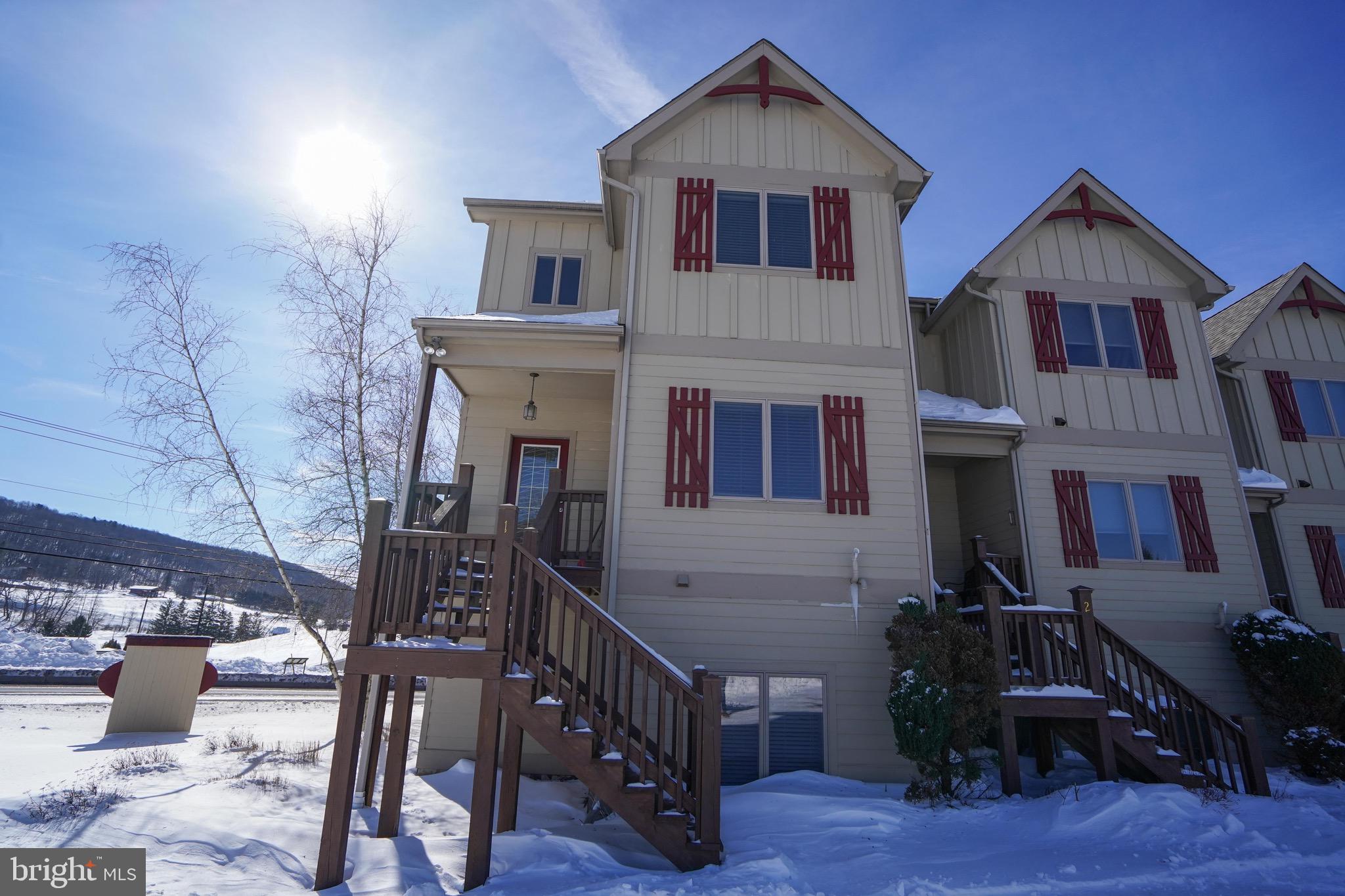 LANDINGS - Residential