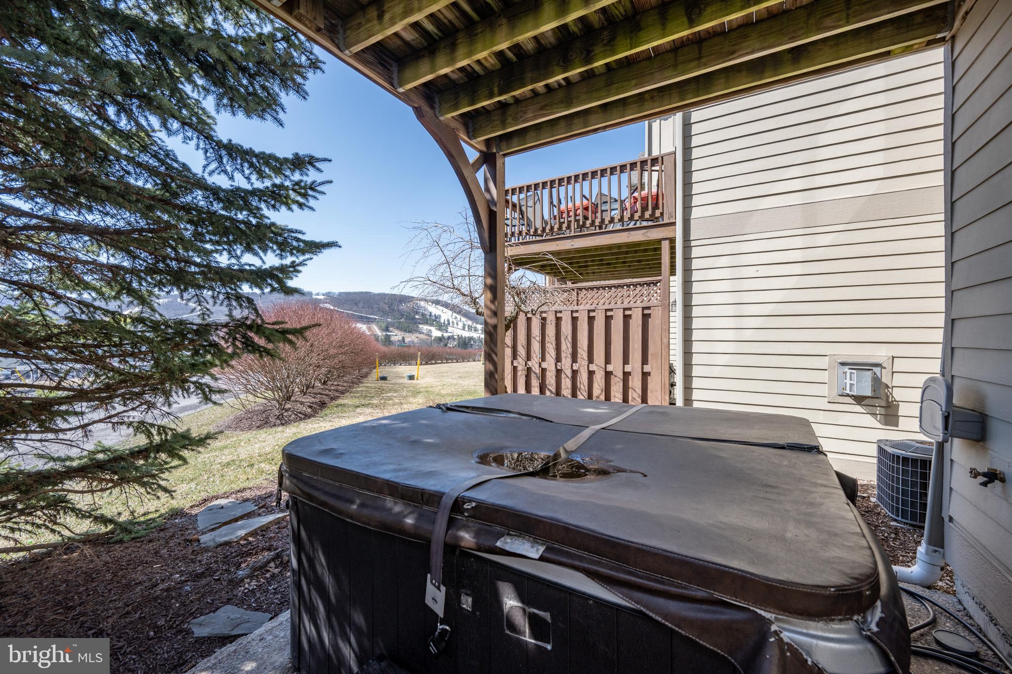 LANDINGS - Residential