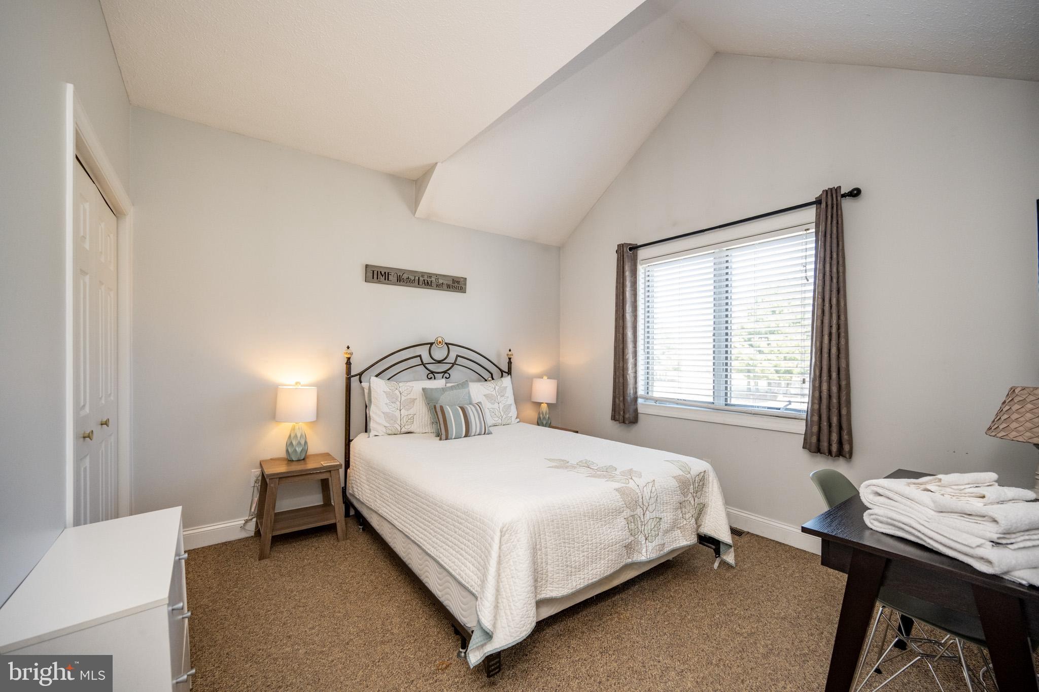 LANDINGS - Residential