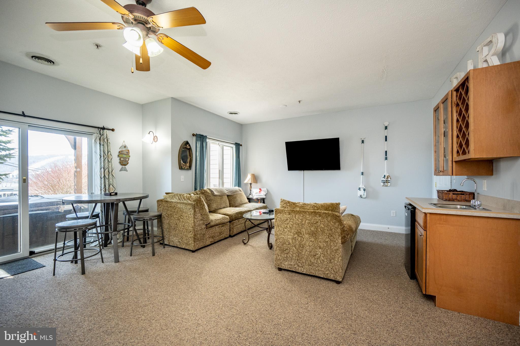 LANDINGS - Residential