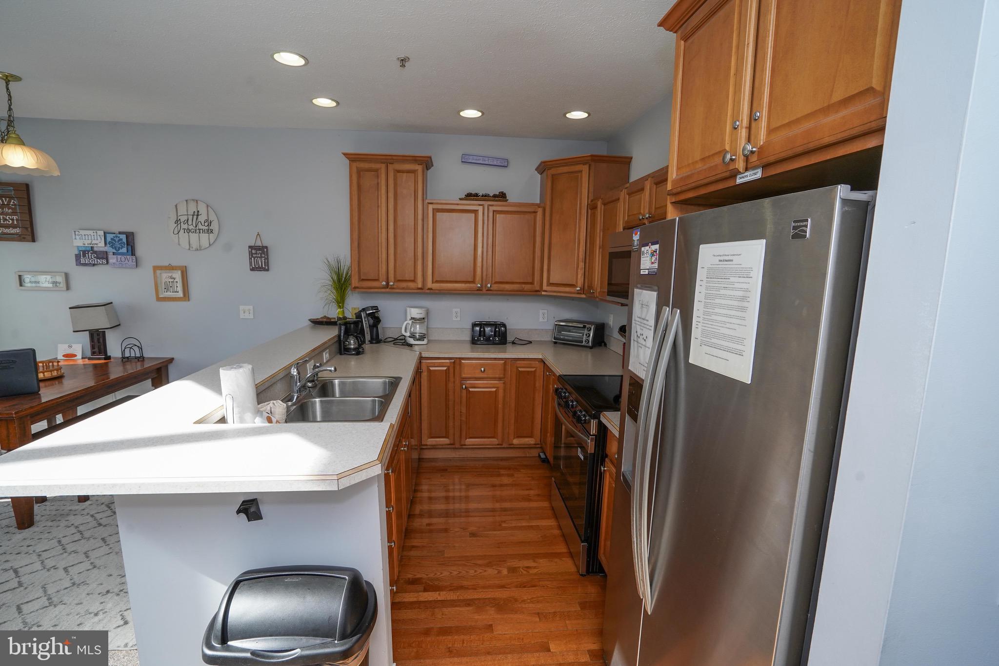 LANDINGS - Residential