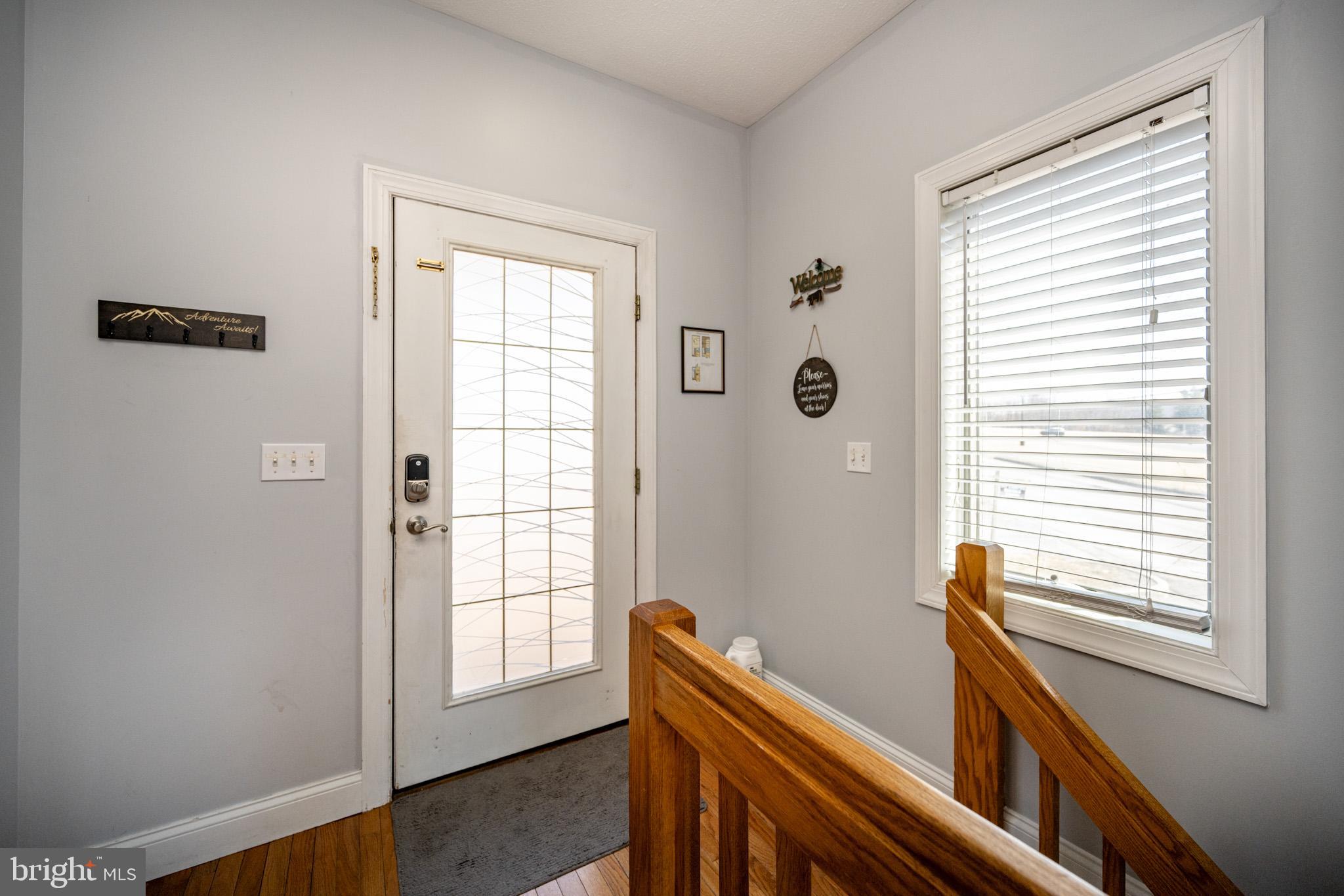 LANDINGS - Residential