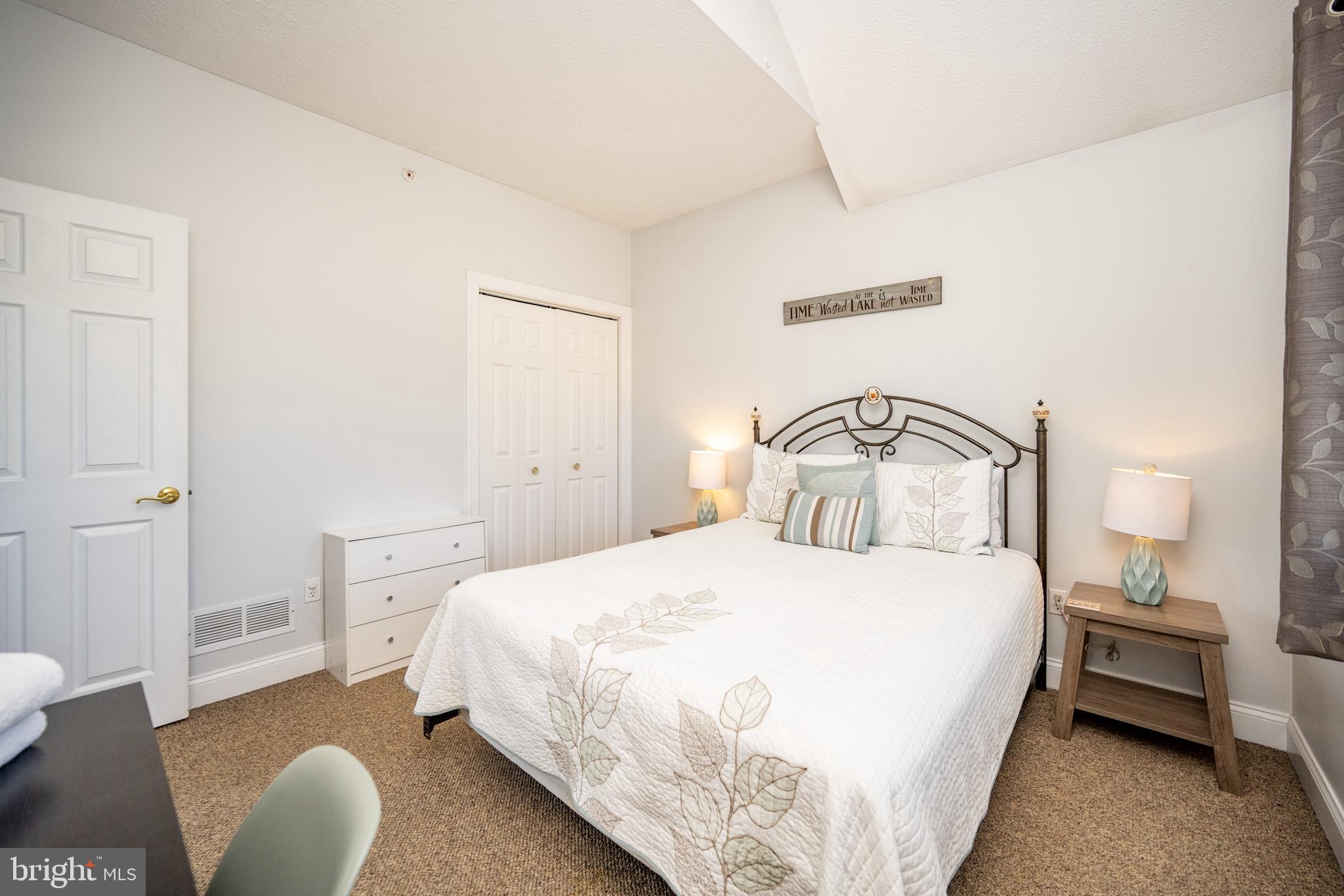 LANDINGS - Residential