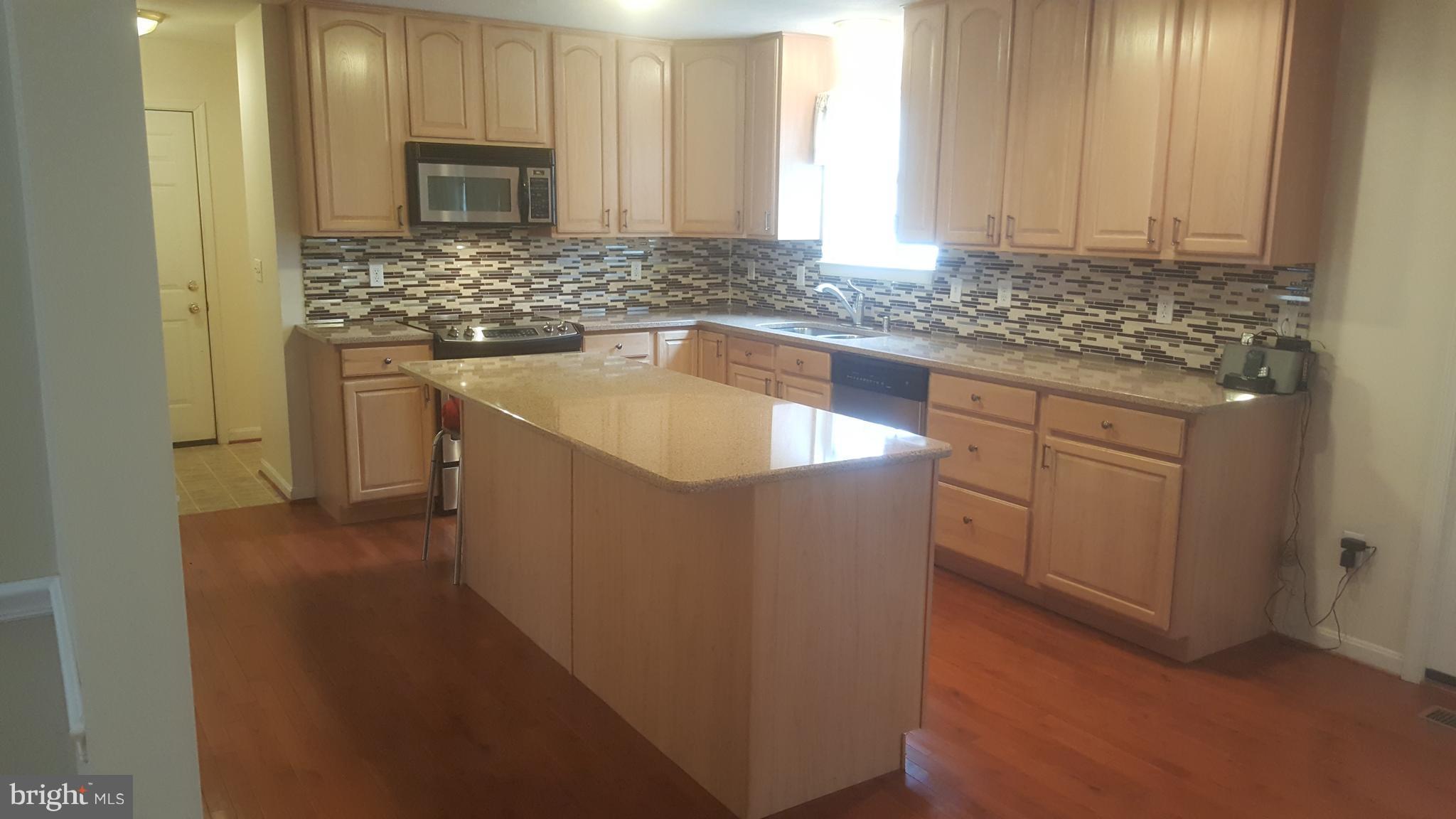 IDA LAVENDER ESTATE - Residential