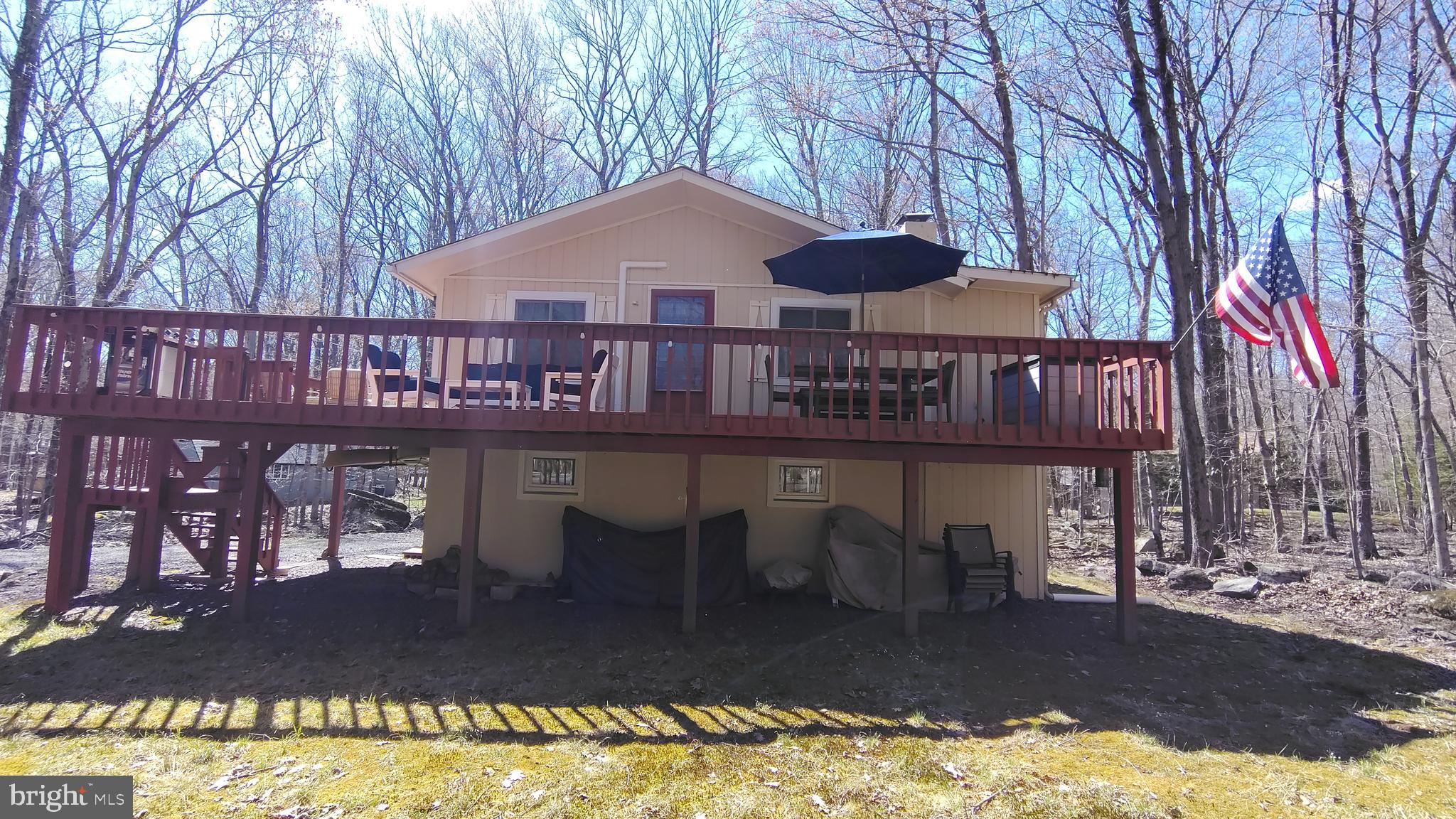 LOCUST LAKE VILLAGE - Residential