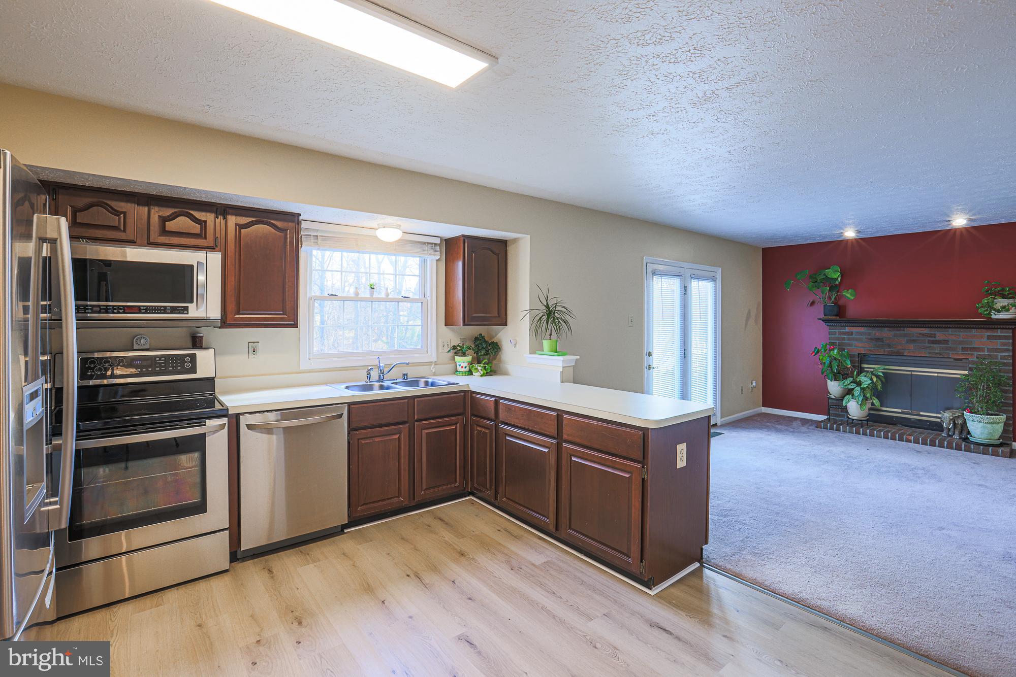 BRITINAY IV - Residential