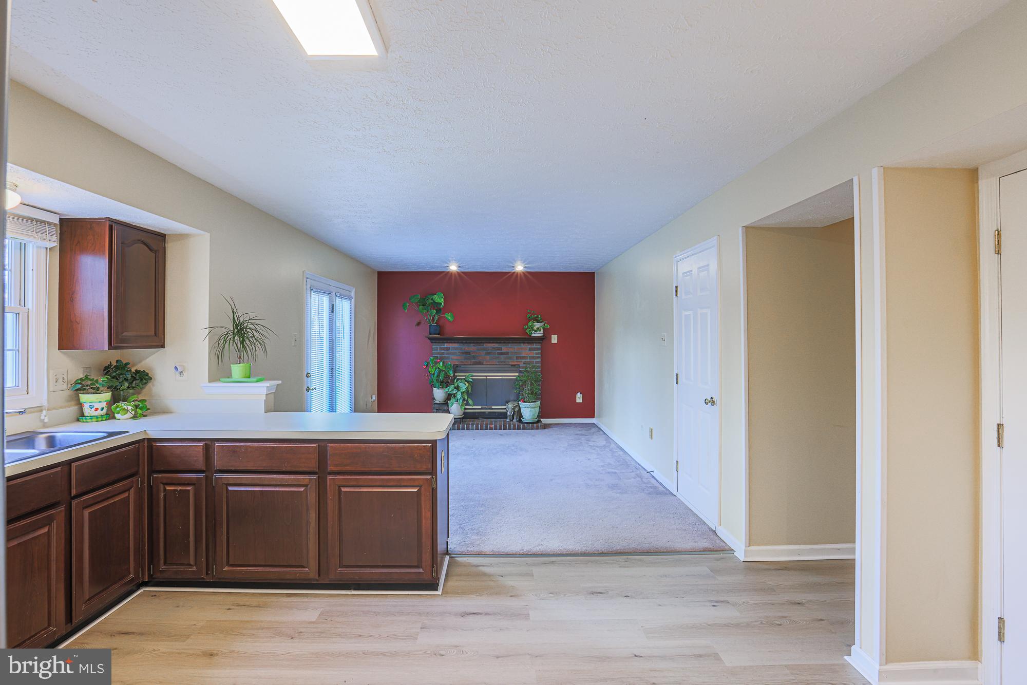 BRITINAY IV - Residential