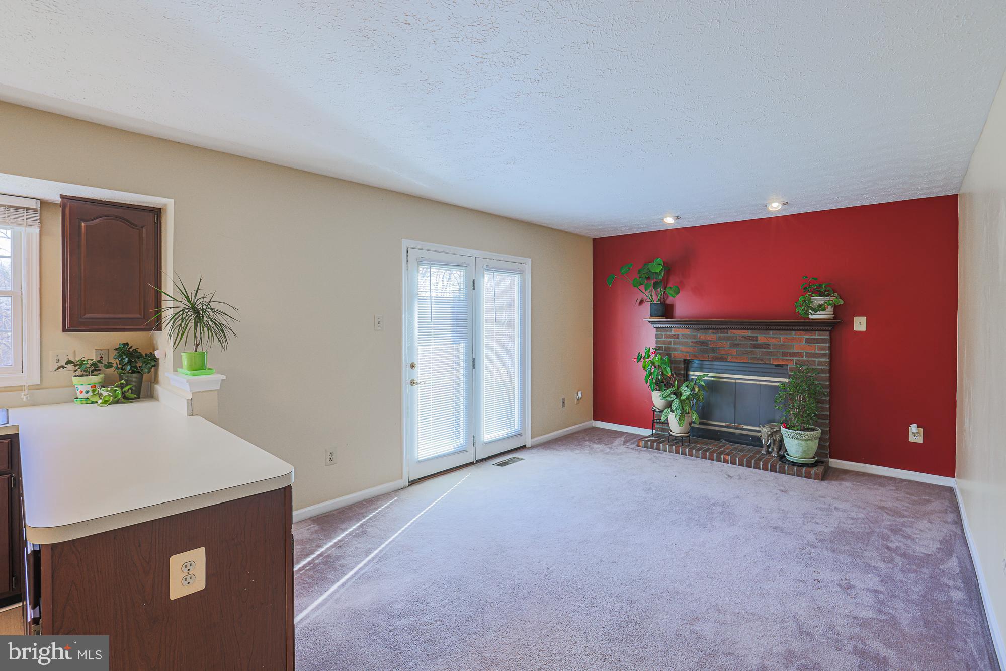 BRITINAY IV - Residential