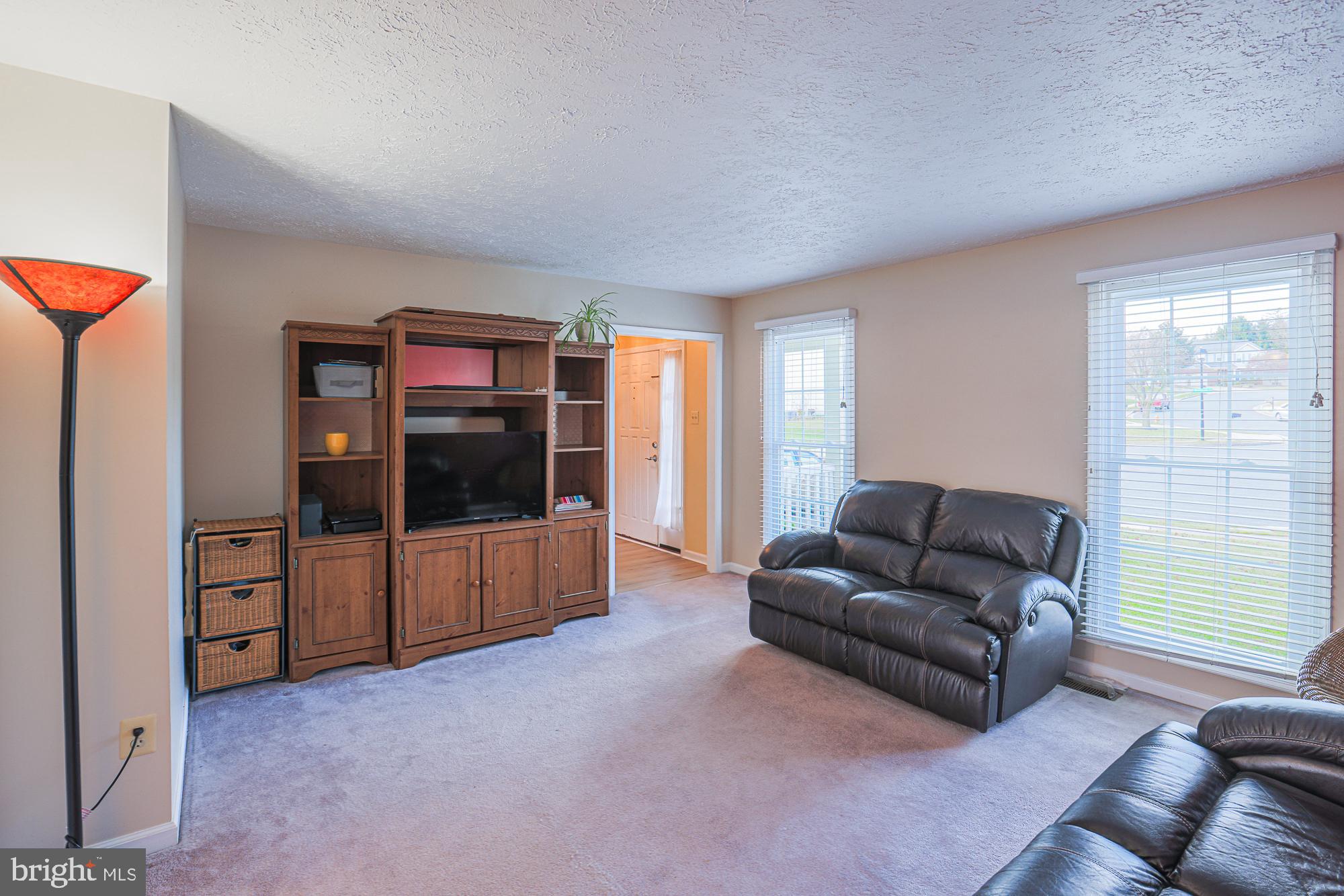 BRITINAY IV - Residential