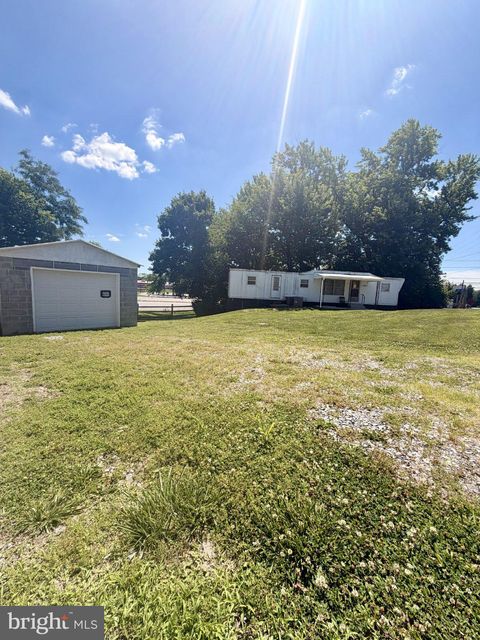 Mobile Home For Sale - 11205 Piper Lane<br/> HAGERSTOWN, MD 21740