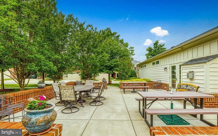 ENCLAVE AT ELLICOTT STATION - Residential